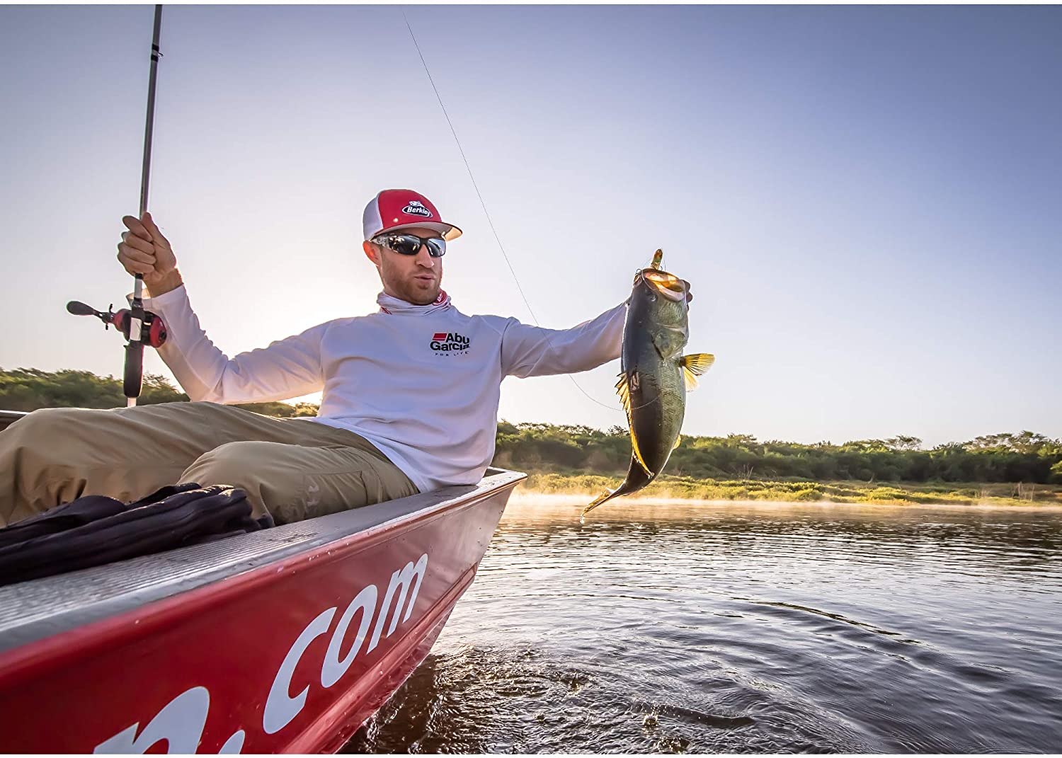 Abu Garcia Ambassadeur SX Baitcast Fishing Reel image number 1