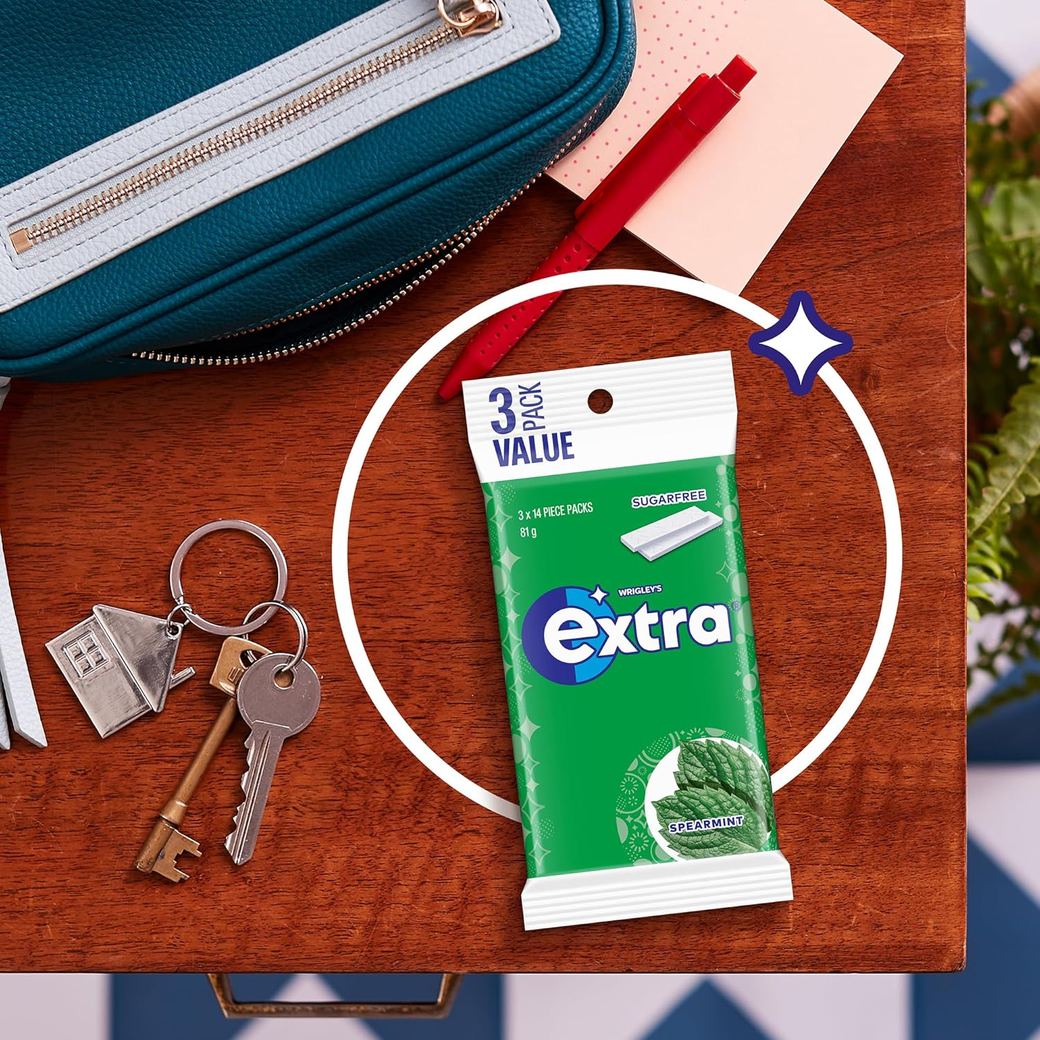 Extra Spearmint, Sugar Free Chewing Gum, 3 Packets with 14 Pieces image number 3