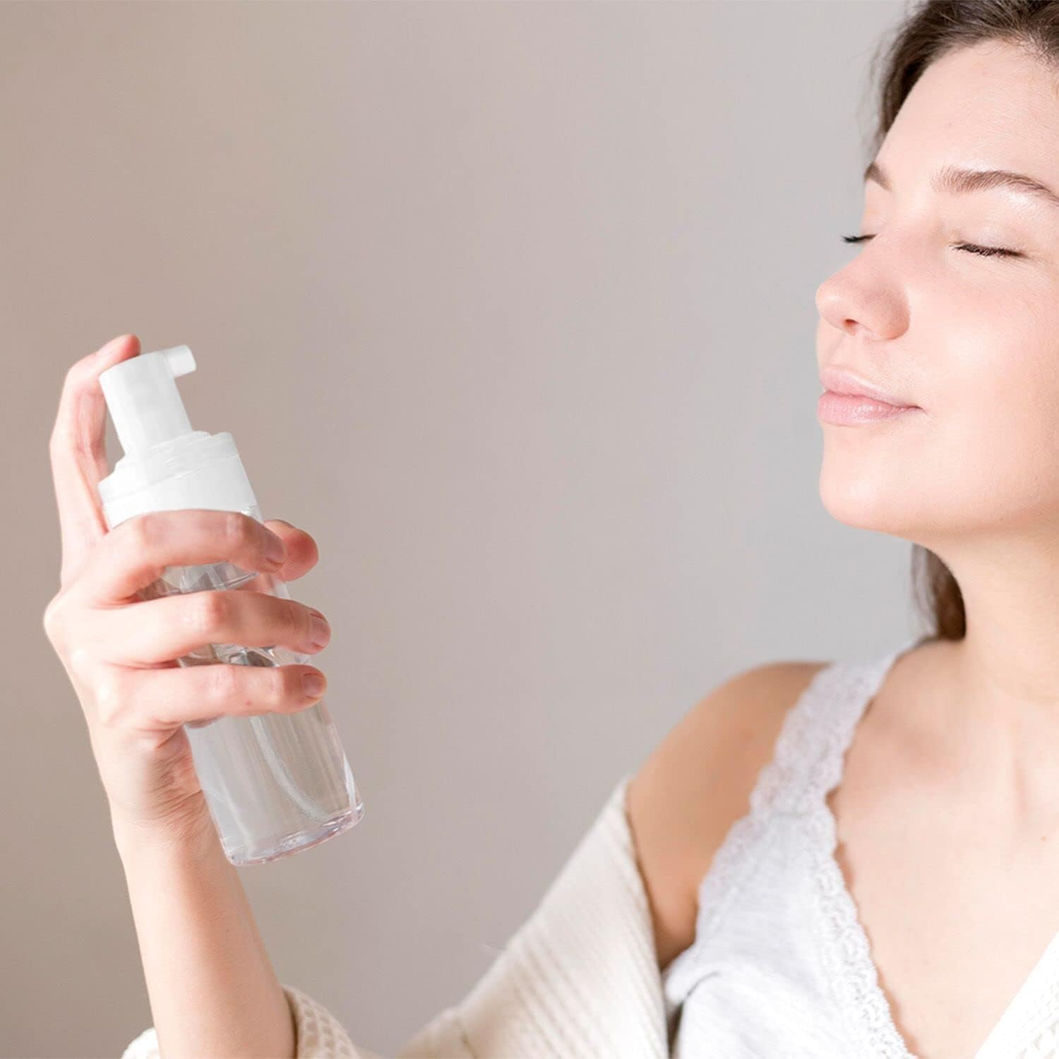 3-Pack Travel-Sized Foaming Pump Bottles - Empty Foaming Liquid Soap Dispensers - for Refillable Travel Hand Soap Shampoo Foaming Castile Cosmetics - BPA Free (100Ml/3.3Oz) (Clear) - Clear image number 4