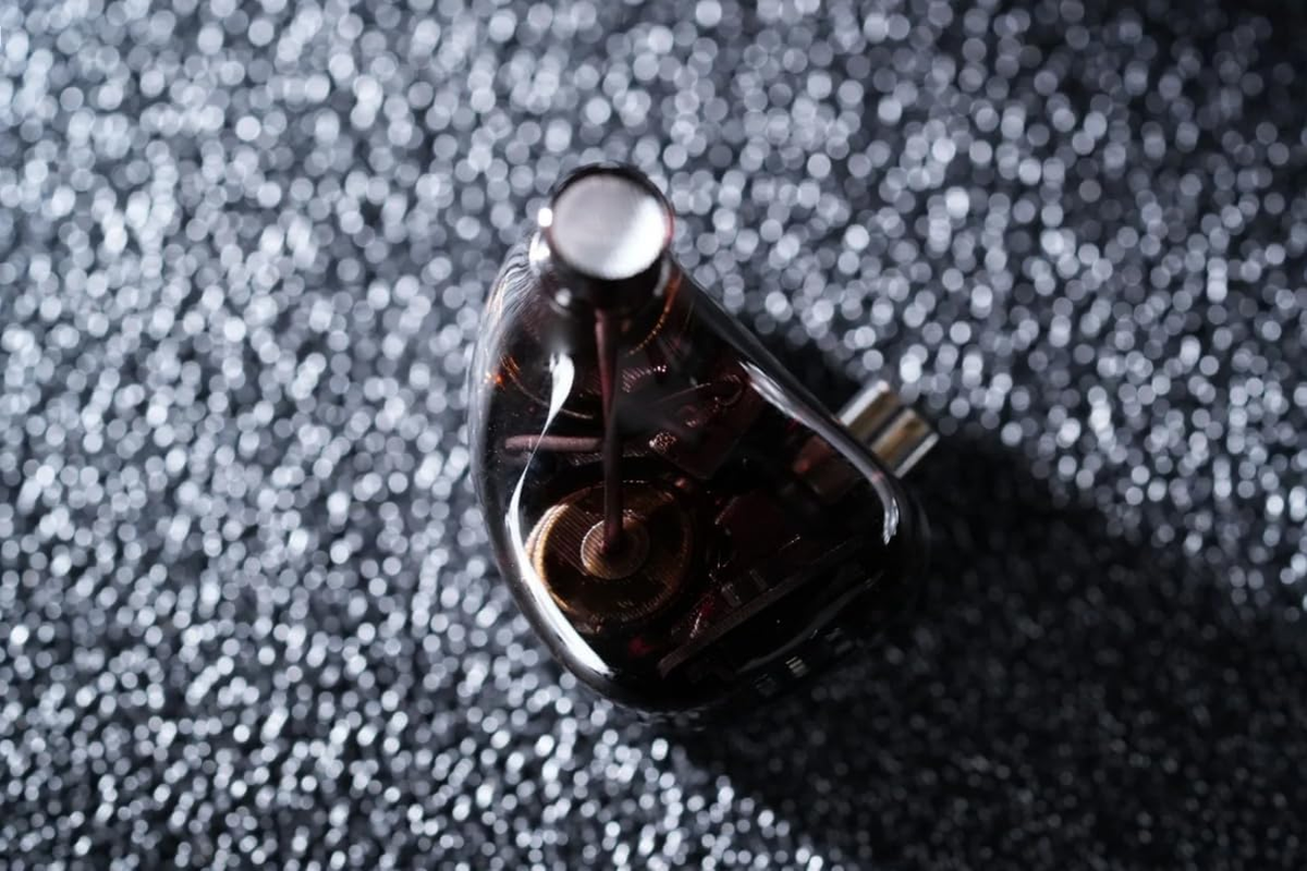 KZ CCA Rhapsody 2DD+4BA Hybrid IEM Earbuds with Microphone image number 6