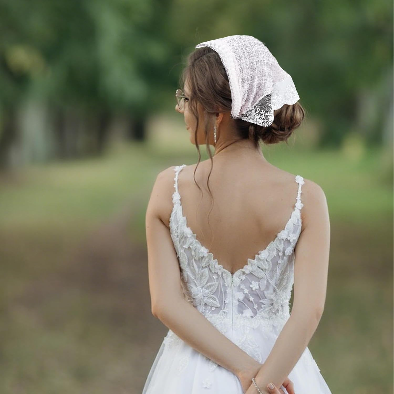 NICENEEDED 2 PCS Hair Scarf Headband, Beige Pink Triangle Lace Head Kerchief Boho Countryside Head Coverings, Non Slip Hairs Accessories for Women Taking Photo image number 1