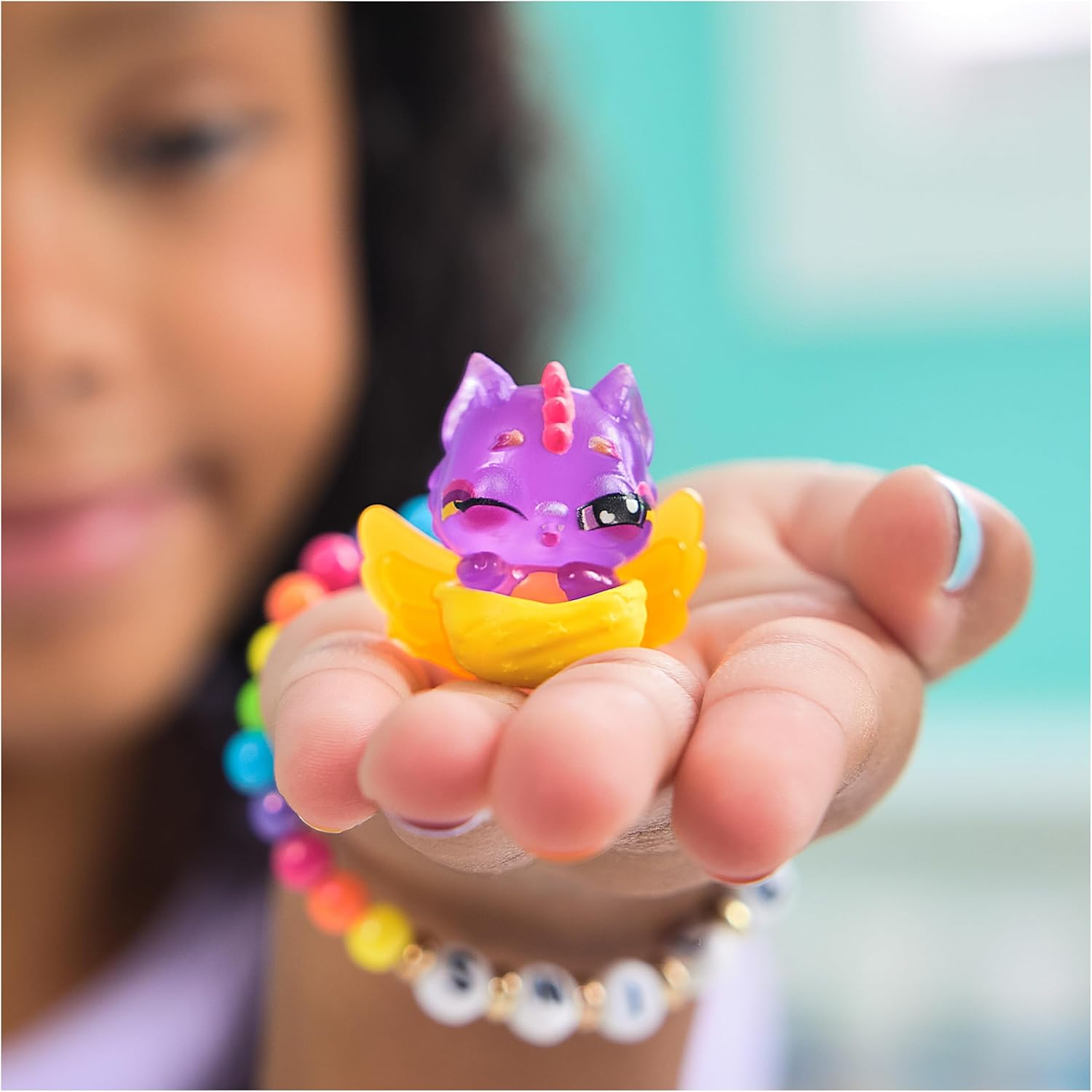Hatchimals Alive, Neon Rainbow 1-Pack Blind Box Surprise Toy (Styles May Vary), Color Reveal Egg, Kids Toys for Girls & Boys Ages 3 and Up image number 3