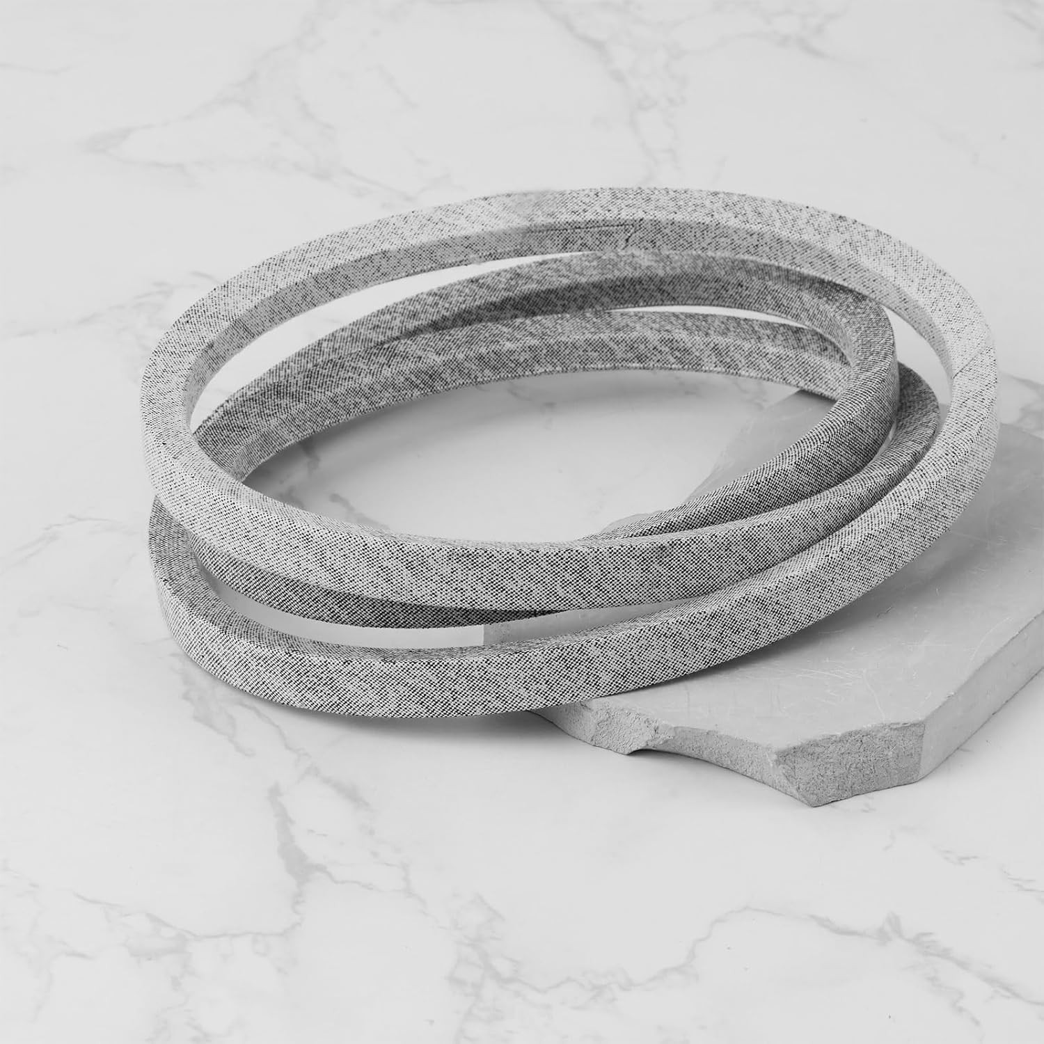 Lawn Mower Triangular Conveyor Belt 1/2X53Inch 61407042110 Compatible with VIKING MR4082 image number 3