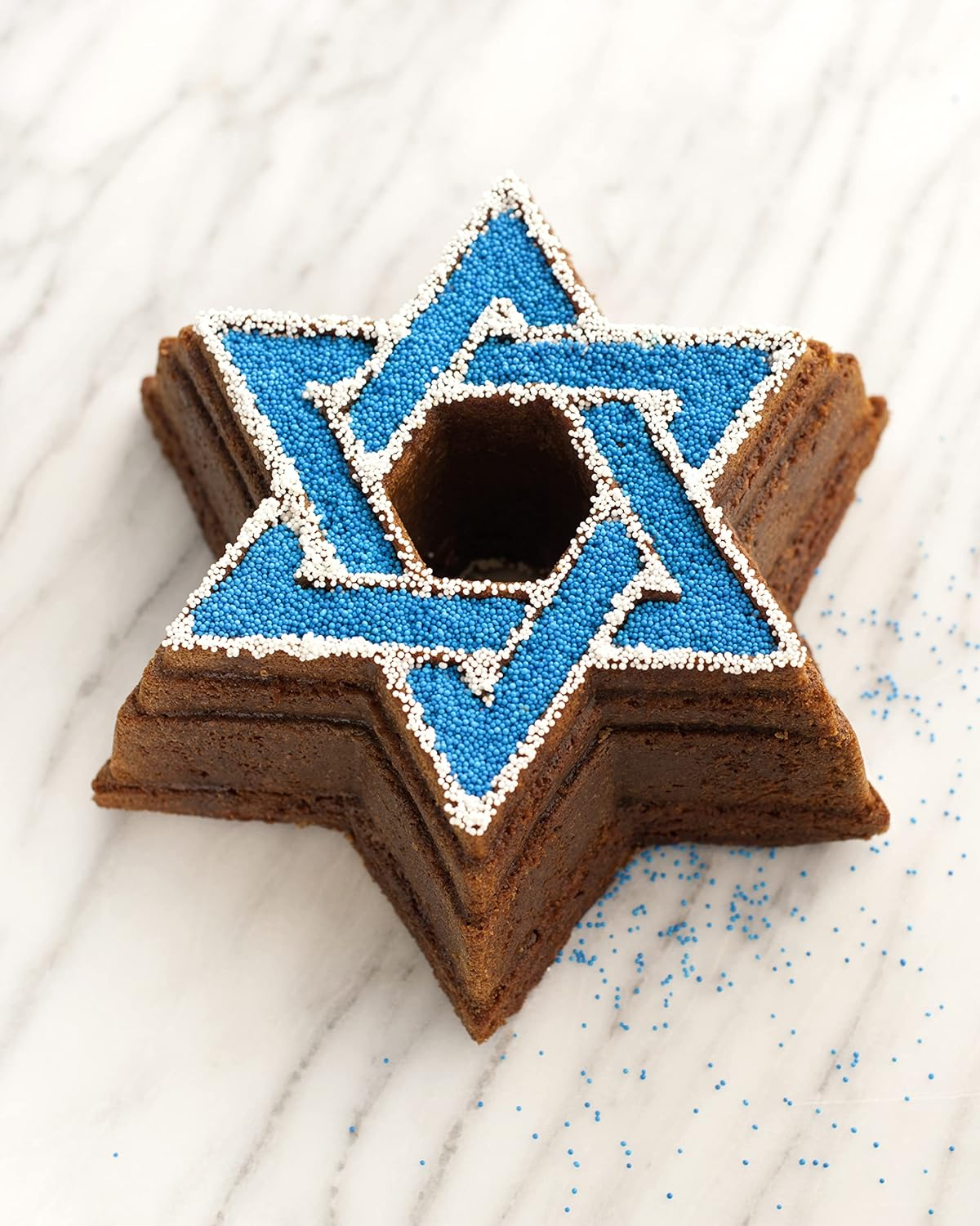 Nordic Ware Star of David Bundt Pan image number 1