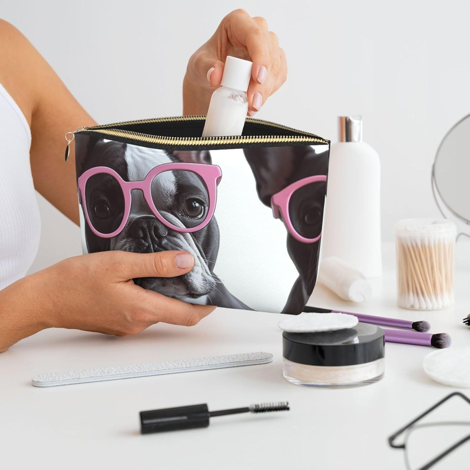 SDTYKHJ Large Capacity Makeup Bag for Women, Waterproof Portable Shaving Bag, Small Toiletry Bag, French Bulldog Glasses, Leather Cosmetic Organizer Bags for Travel, Gold, One Size image number 3