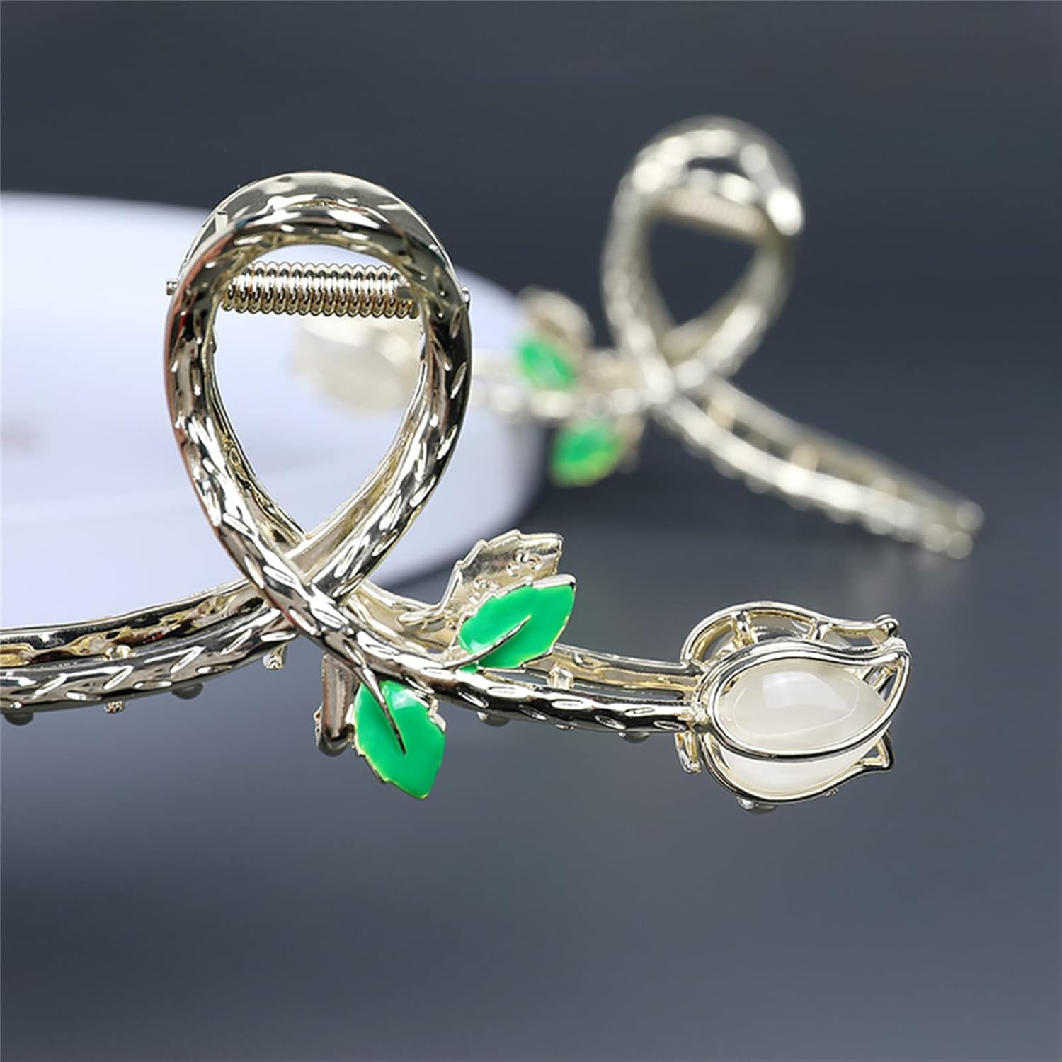 Hair Clips for Women, Cute Claw Clip, Creative Hair Accessories,Opal Tulip image number 5