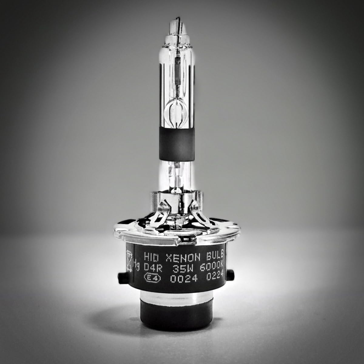 Premium D4R HID Xenon Headlight Bulbs (Pair) &ndash; 6000K Pure White, 35W/42V &ndash; OEM Replacement with German UV Quartz Burners &ndash; 3-Year Warranty