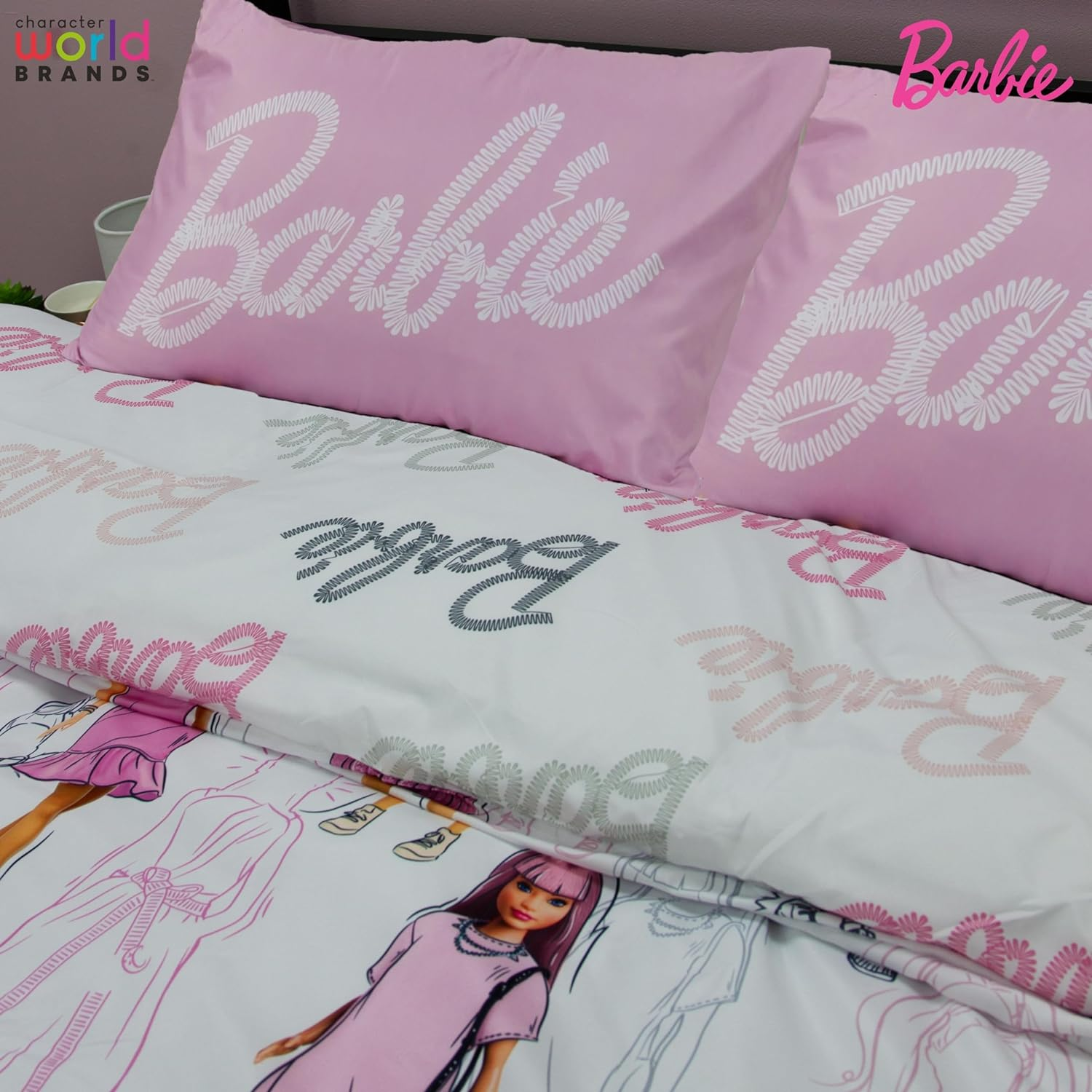 Character World Barbie Official Double Childs Duvet Cover Set | Figures Design Reversible 2 Sided Teens Bedding Including Matching Pillow Cases | Polyester Double Quilt Cover, Pink image number 5