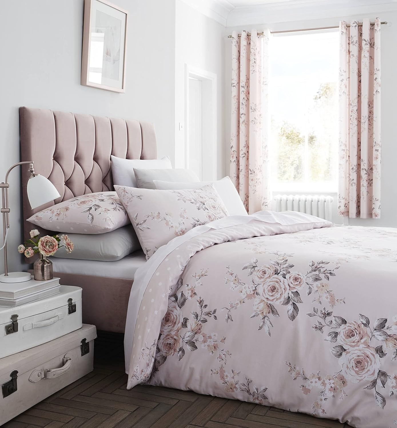 Catherine Lansfield Canterbury Easy Care, Blush, German Small Single Duvet Set image number 4