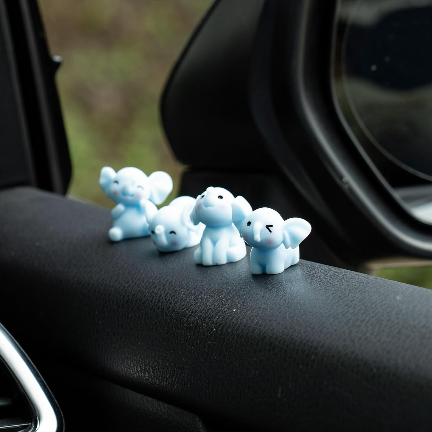 Rislobx Mini Resin Elephants Car Dashboard Decorations, 4PCS Cute Elephant Rear View Mirror Screen Ornament Interior Accessories for Home Office - Grey image number 4