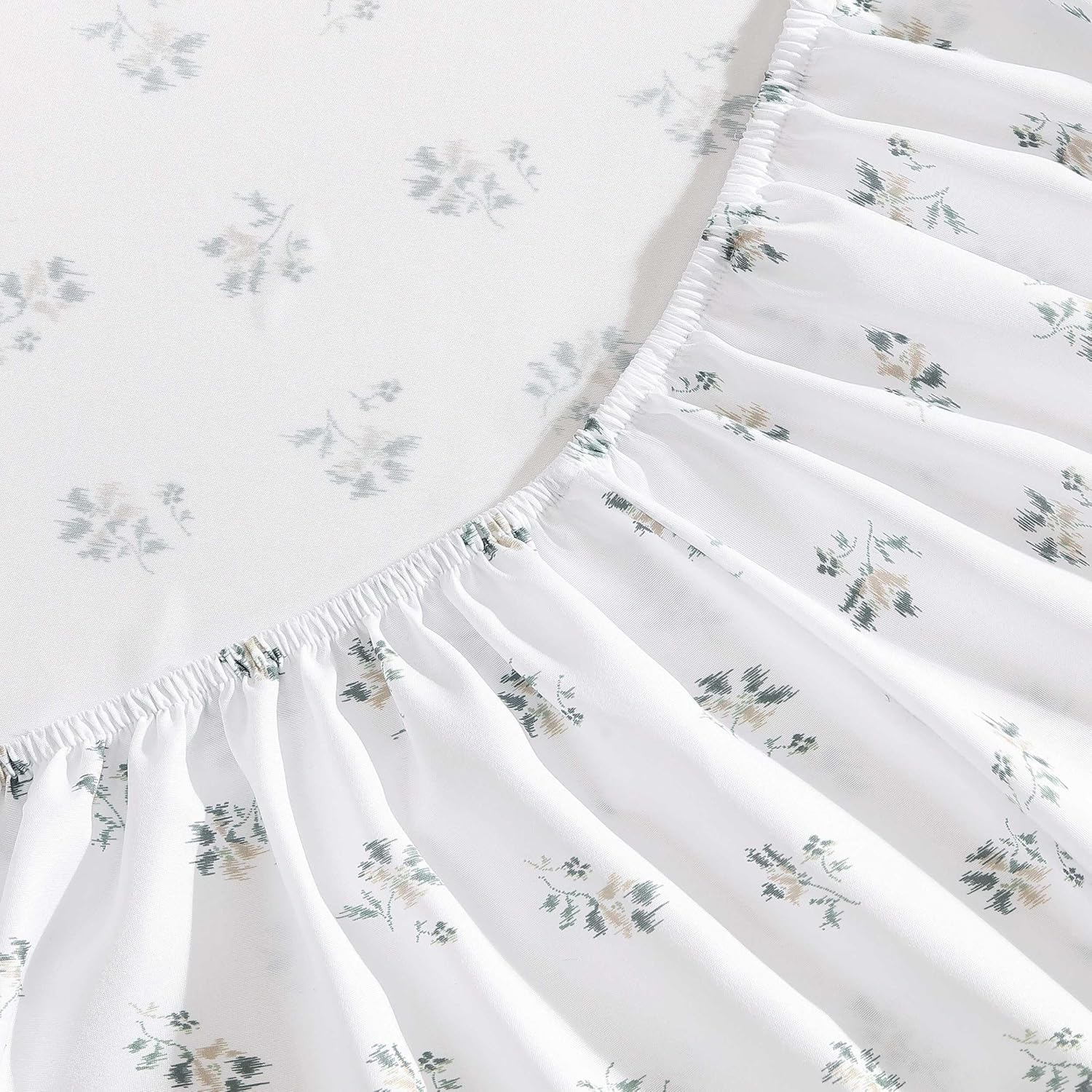 Wrangler - Sheet Set, Breathable & Wrinkle Resistant Bedding, Includes Matching Sham & Pillowcases, Floral Home Decor (Sketchy Ditsy Green, King) image number 4