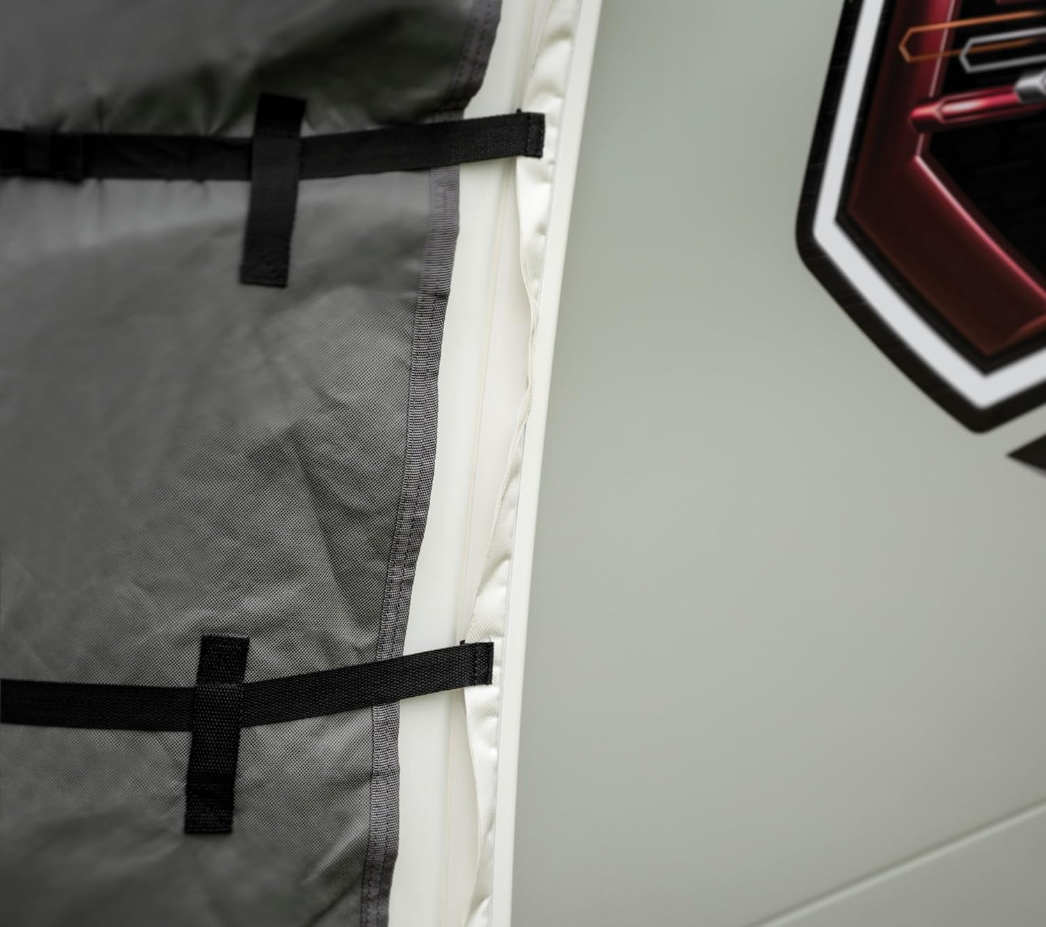 Maypole Universal Front Towing Cover for Caravans with Awning Channel Width 225-245Cm, Premium Waterproof Material image number 3