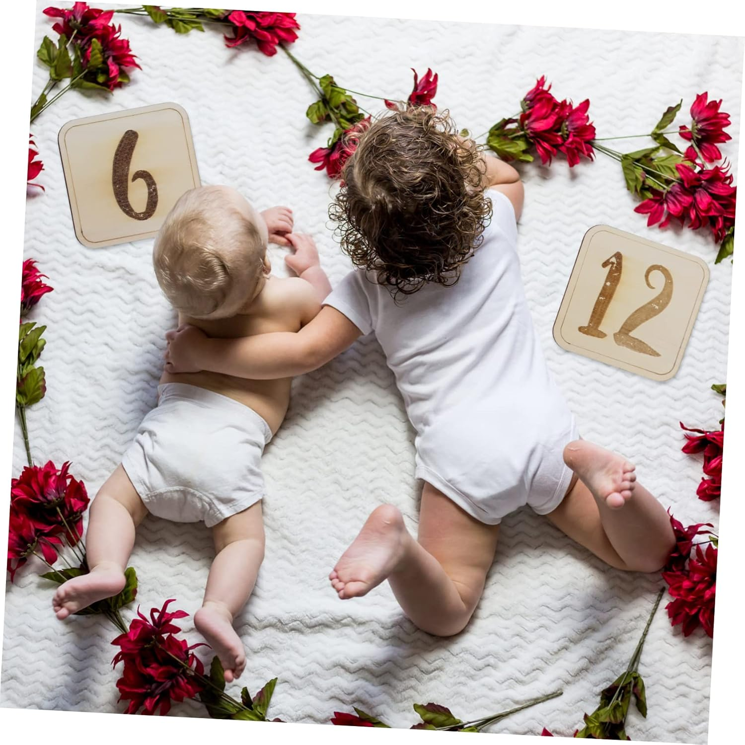 1 Set Wooden Monthly Milestone Cards for Photography Durable and Safe Newborn Photo Props for Recording Growth Moments image number 5