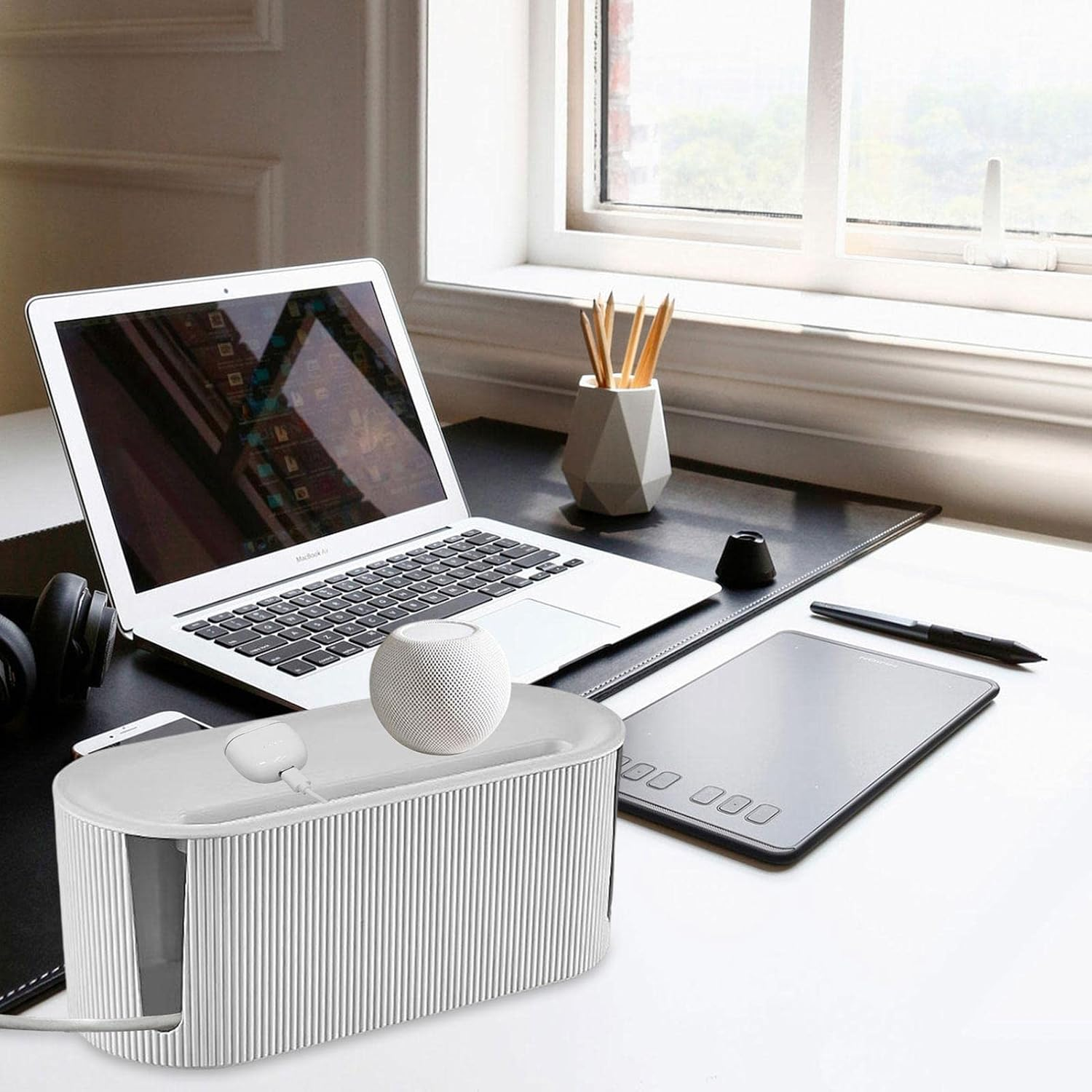 Cord Management Box - Style Cord Box Socket Storage with - Household Cable Organizer for TV Wires, Computer, USB Hub, Power image number 1