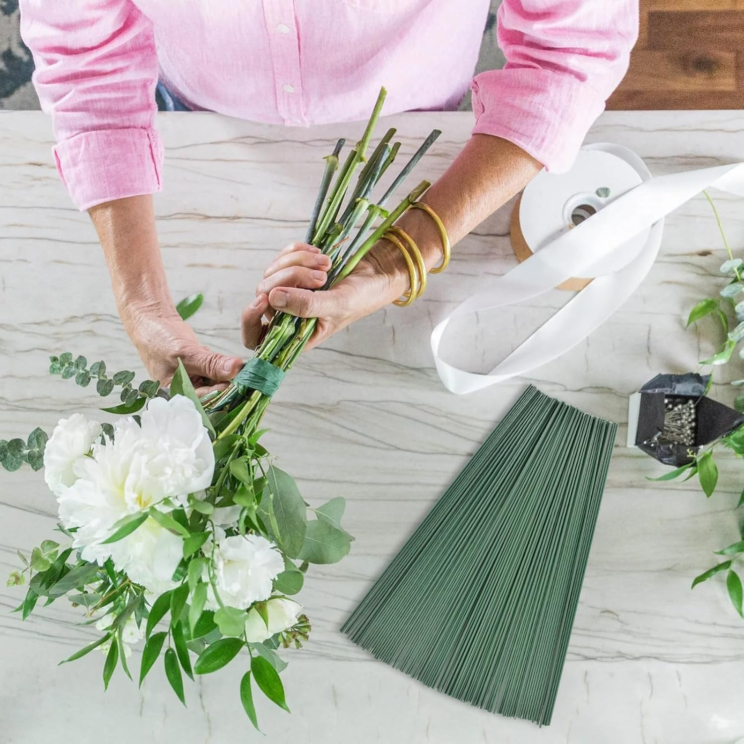 100 Pieces Green Floral Wire Stems, Length 11.8 Inch, Stem Wire Floral Paper Wrapped, Bouquet Wires Craft Floristry Wires Flexible, for Flower Arrangement Florist DIY Bouquet image number 2