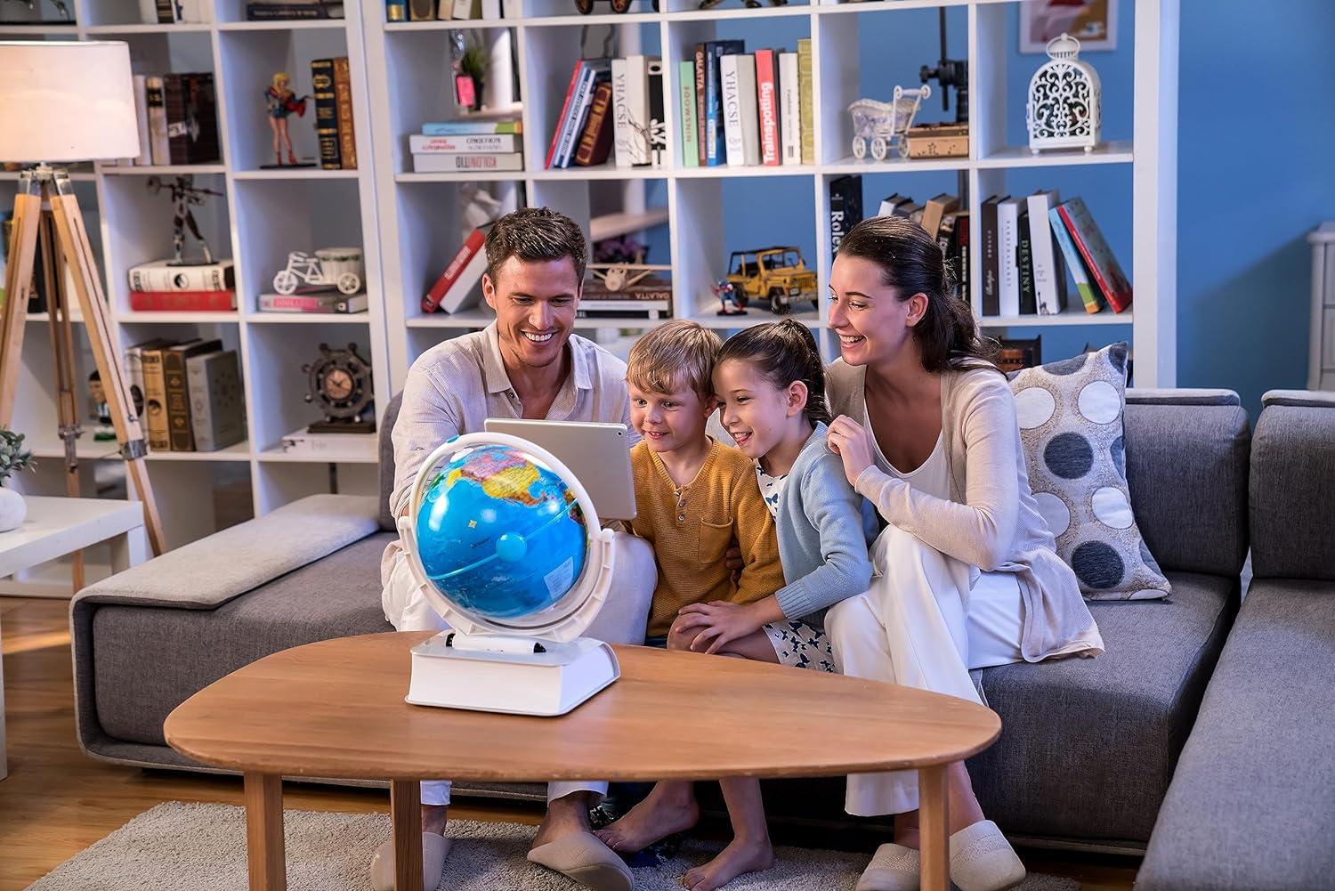 Oregon Scientific Smart Globe Explorer AR Learning Toy image number 1