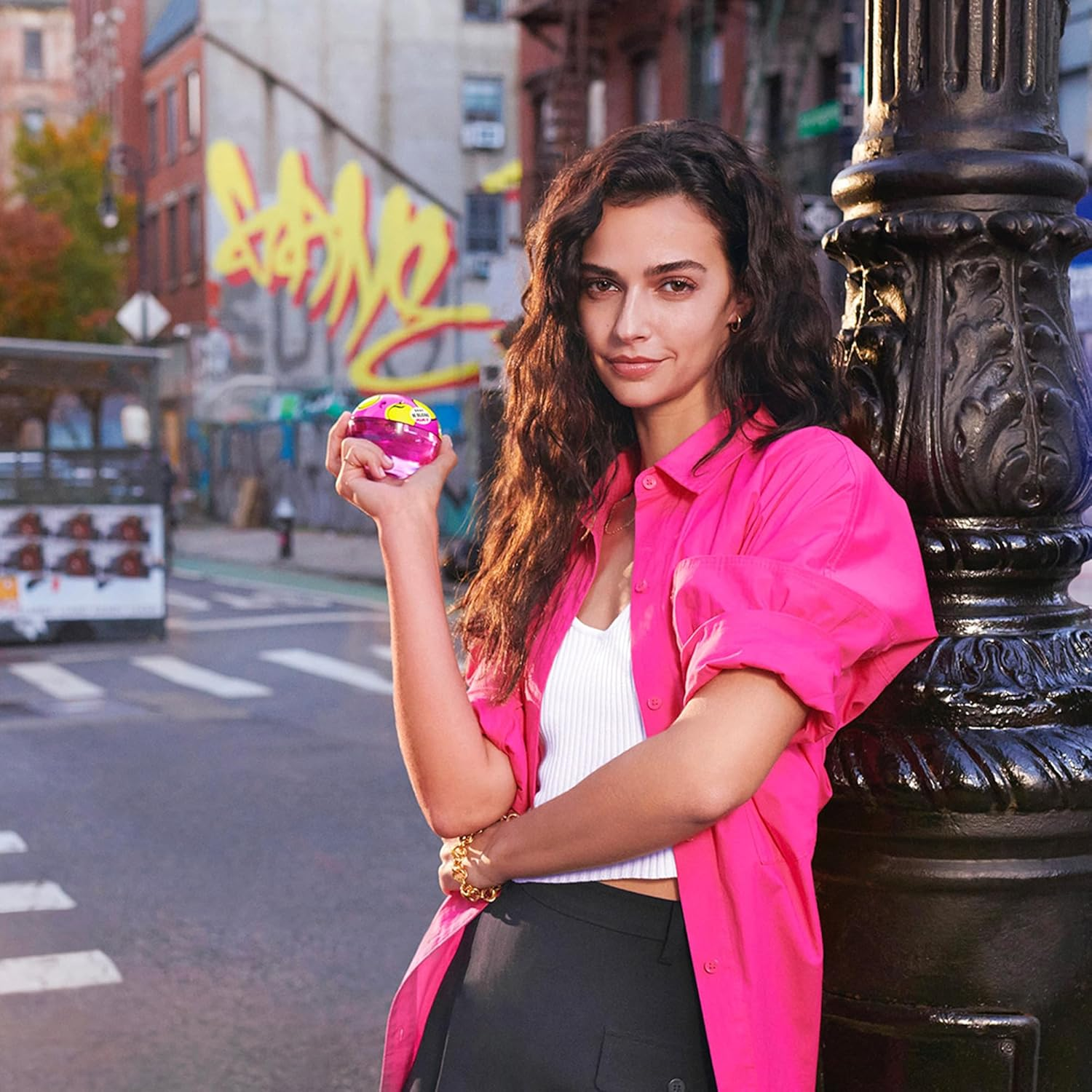 DKNY Be Delicious Orchard St by Donna Karan for Women - 3 Pc Gift Set 3.4Oz EDP Spray, 4.2Oz Fragrance Mist, Pouch image number 3