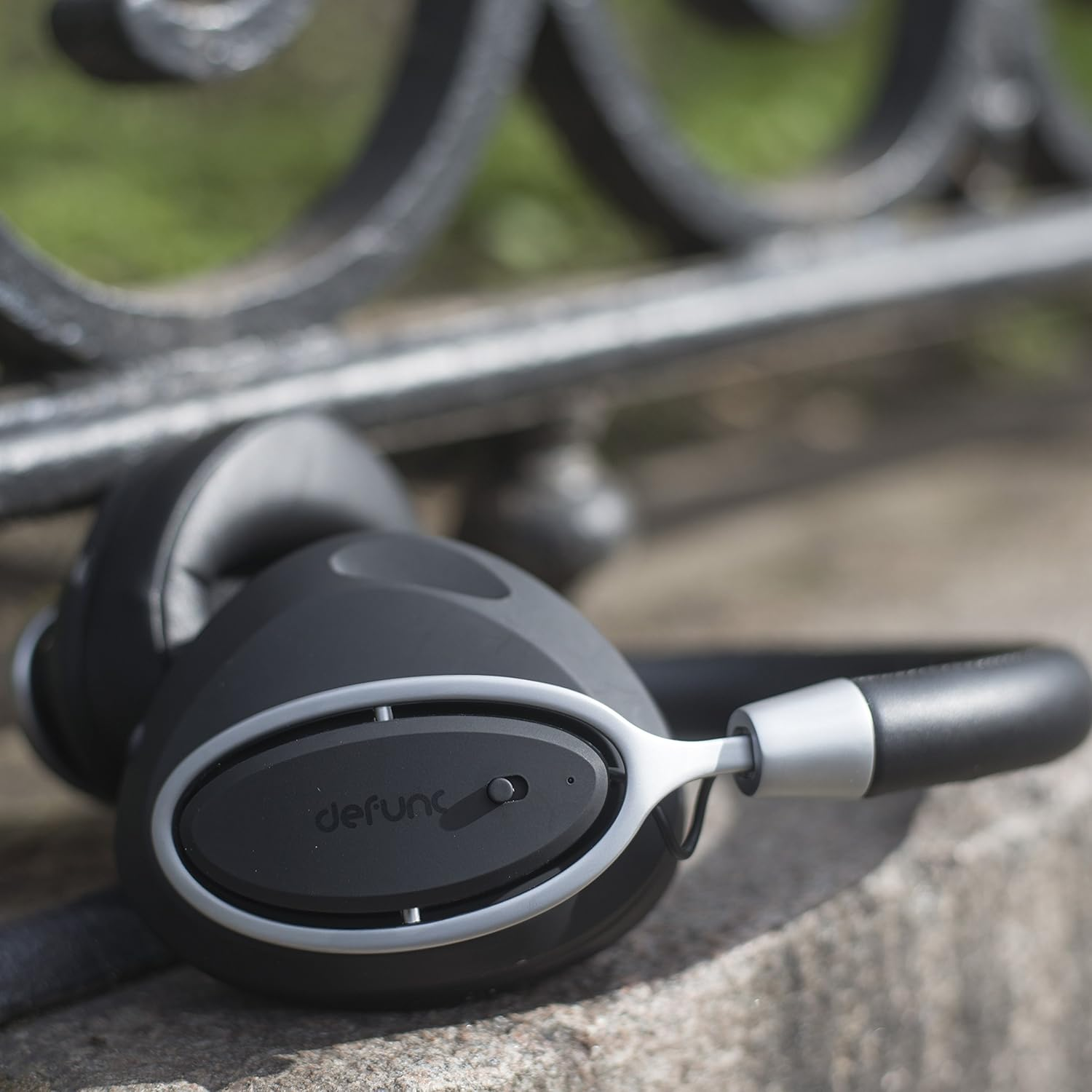 Defunc DEFD1051 Mute Bluetooth Headphone - Black image number 5