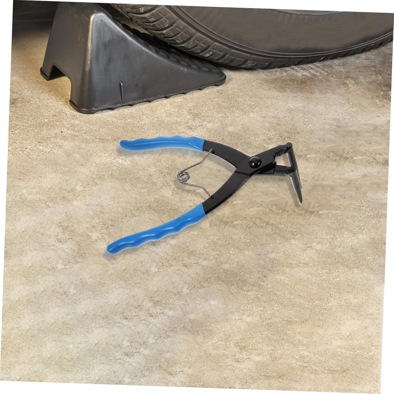 OSALADI Retaining Circlip Pliers Bending Pliers 90 Degree Angled Design for Motorcycles Cars and Trucks Sturdy Internal Snap Ring Removal Tool Professional Automotive Hand Tool image number 4