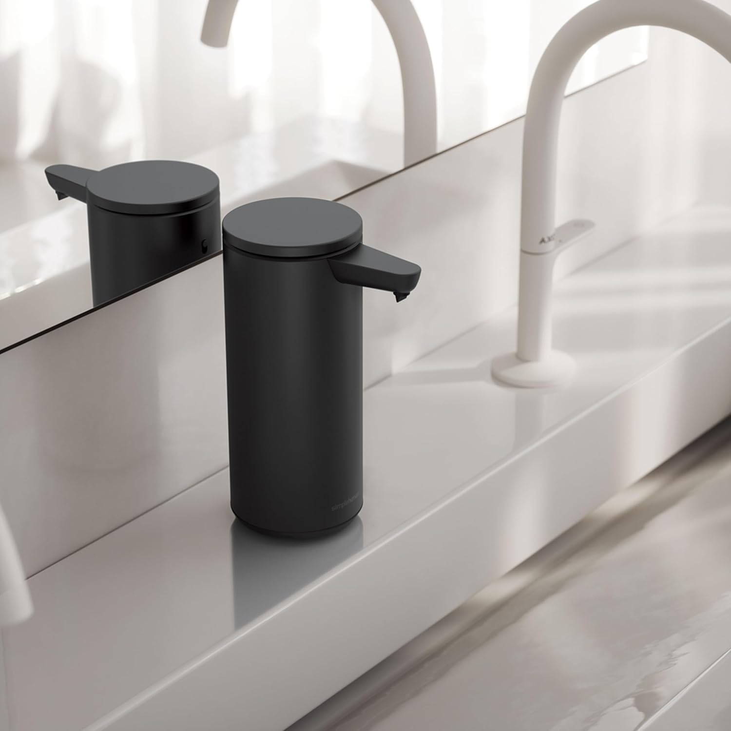 Simplehuman 9 Oz. Touch-Free Automatic Rechargeable Sensor Pump, Matte Black Stainless Steel, 2024 Model image number 5