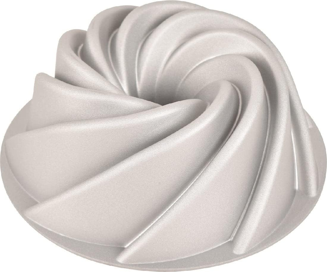 Brunswick Bakers Swirl Cast Bundt Pan, 24 X 10 Cm Size