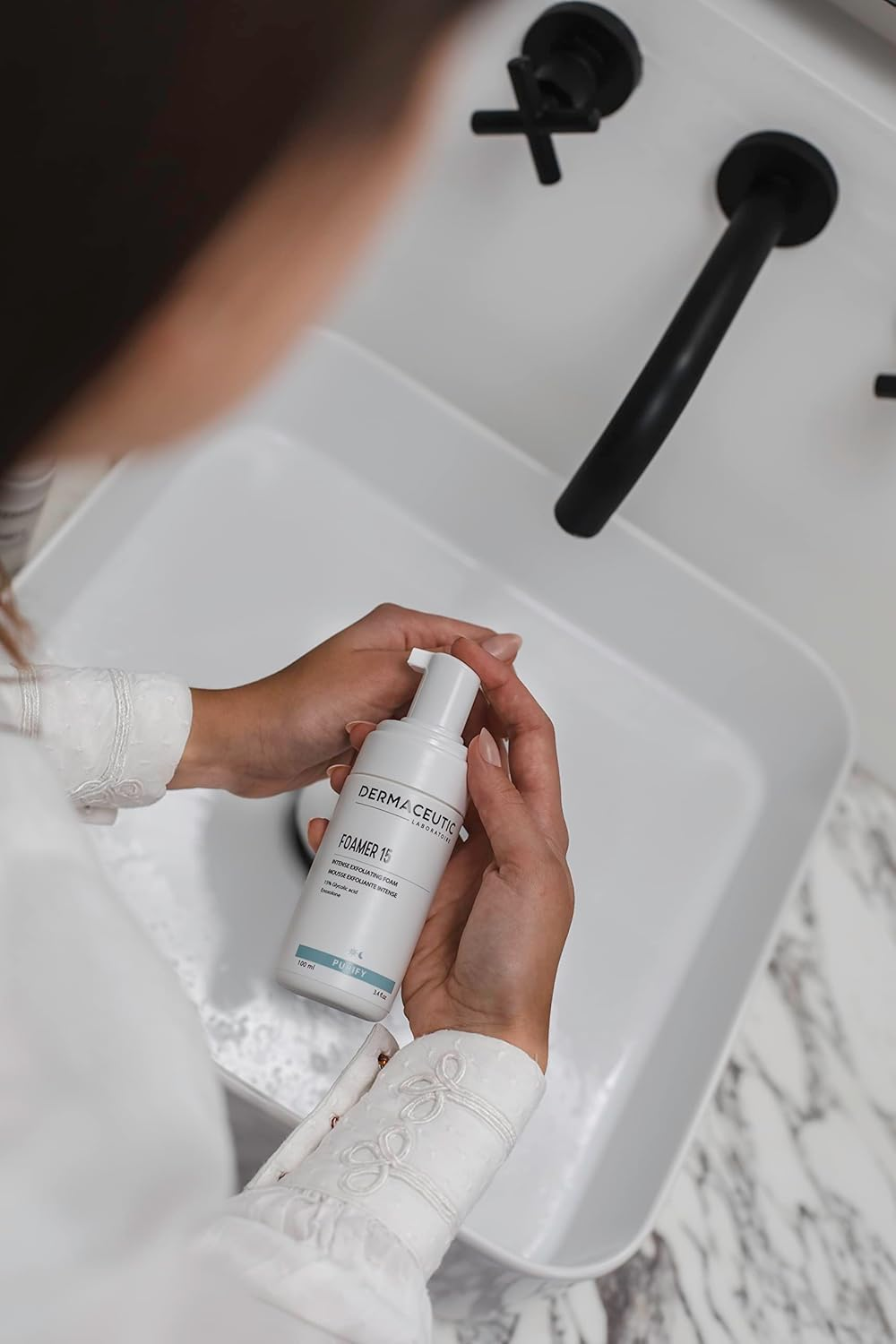 Dermaceutic Foamer 15 - Gentle Foaming Cleanser - Brightening Face Wash - Exfoliating Cleanser for a Clear and Bright Complexion - 100Ml