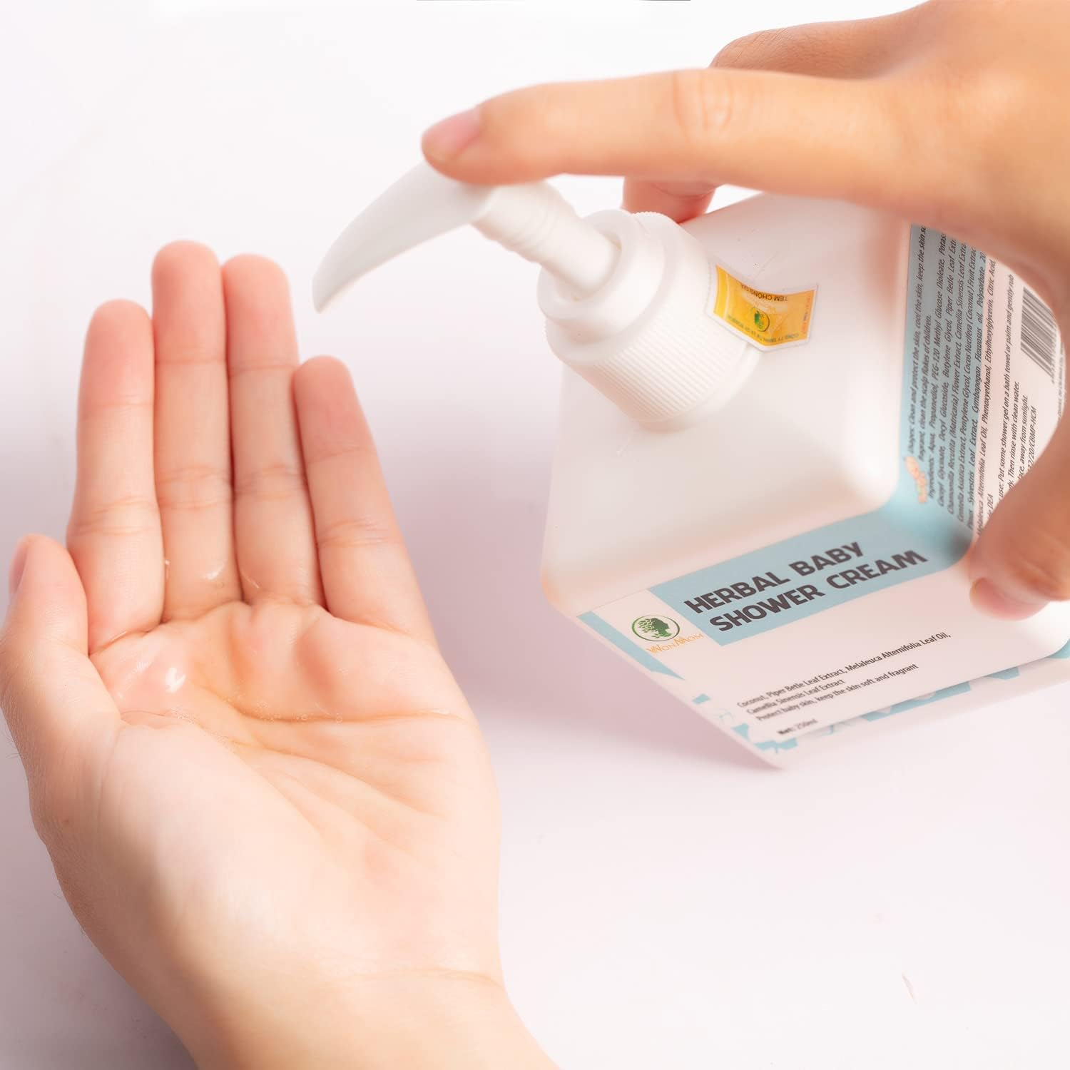 Herbal Baby Shower Cream with Piper Betel Leaf Essential Oil ( 250Ml ) image number 2