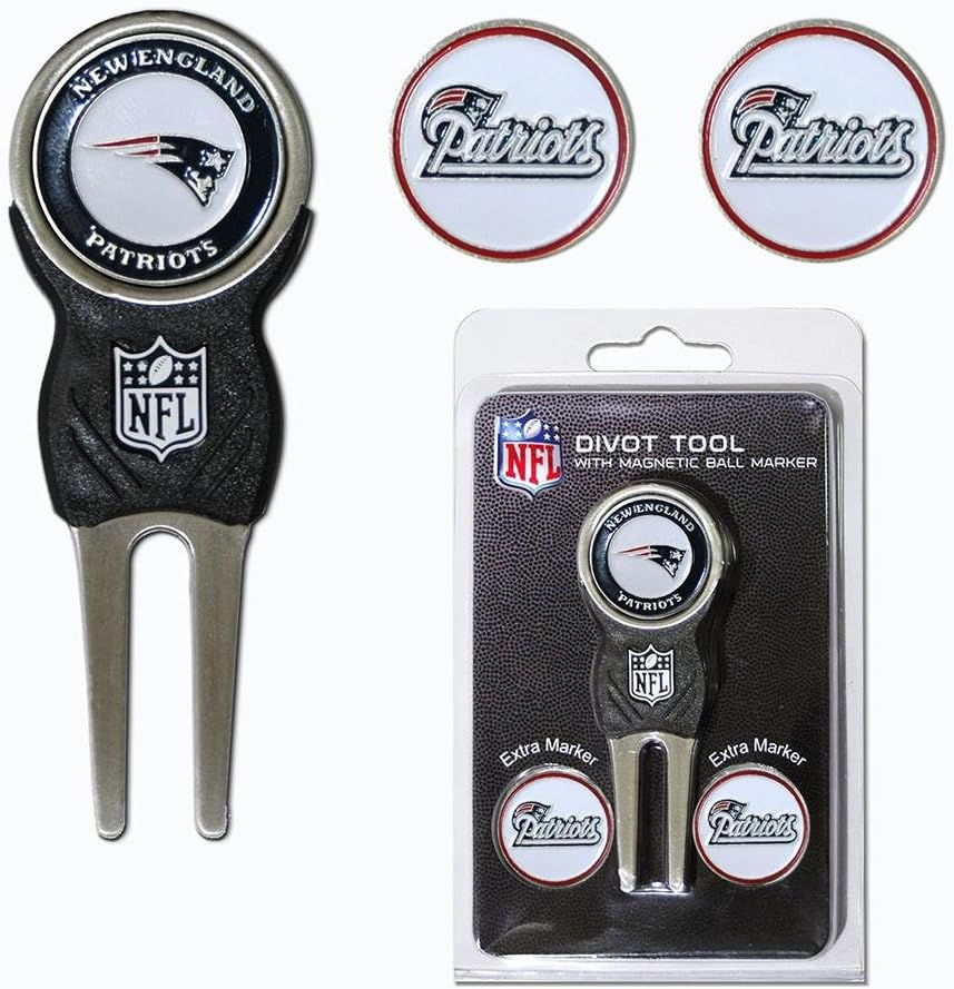 Team Golf NFL Divot Tool with 3 Golf Ball Markers Pack, Markers Are Removable Magnetic Double-Sided Enamel(Colors May Vary) image number 1