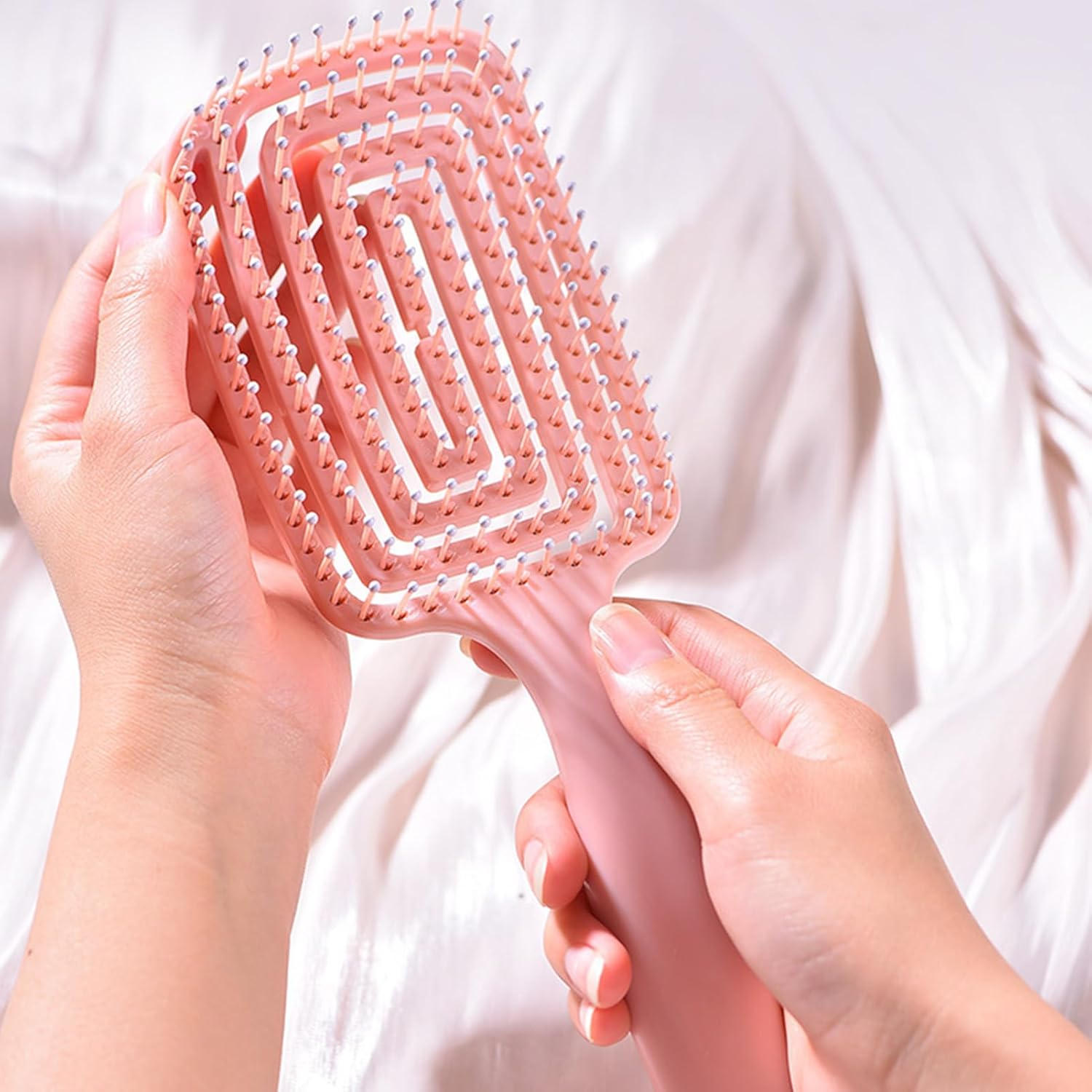 Hair Brush, Curved Vented Detangling Hair Brushes with Comfortable Handle, Professional Styling Hairbrushes Detangler for Women Men image number 1