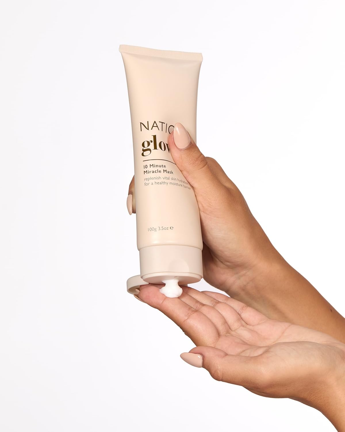 Natio Australia Glow 10 Minute Miracle Mask - Intensely Hydrating Wipe off Face Mask - Clinically Tested & Fragrance Free - Kakadu Plum, Pomegranate, Goji Berry, Shea Butter, Sodium Hyaluronate, Vitamin E and Grapeseed Oil - Vegan Friendly & Made in Australia image number 6