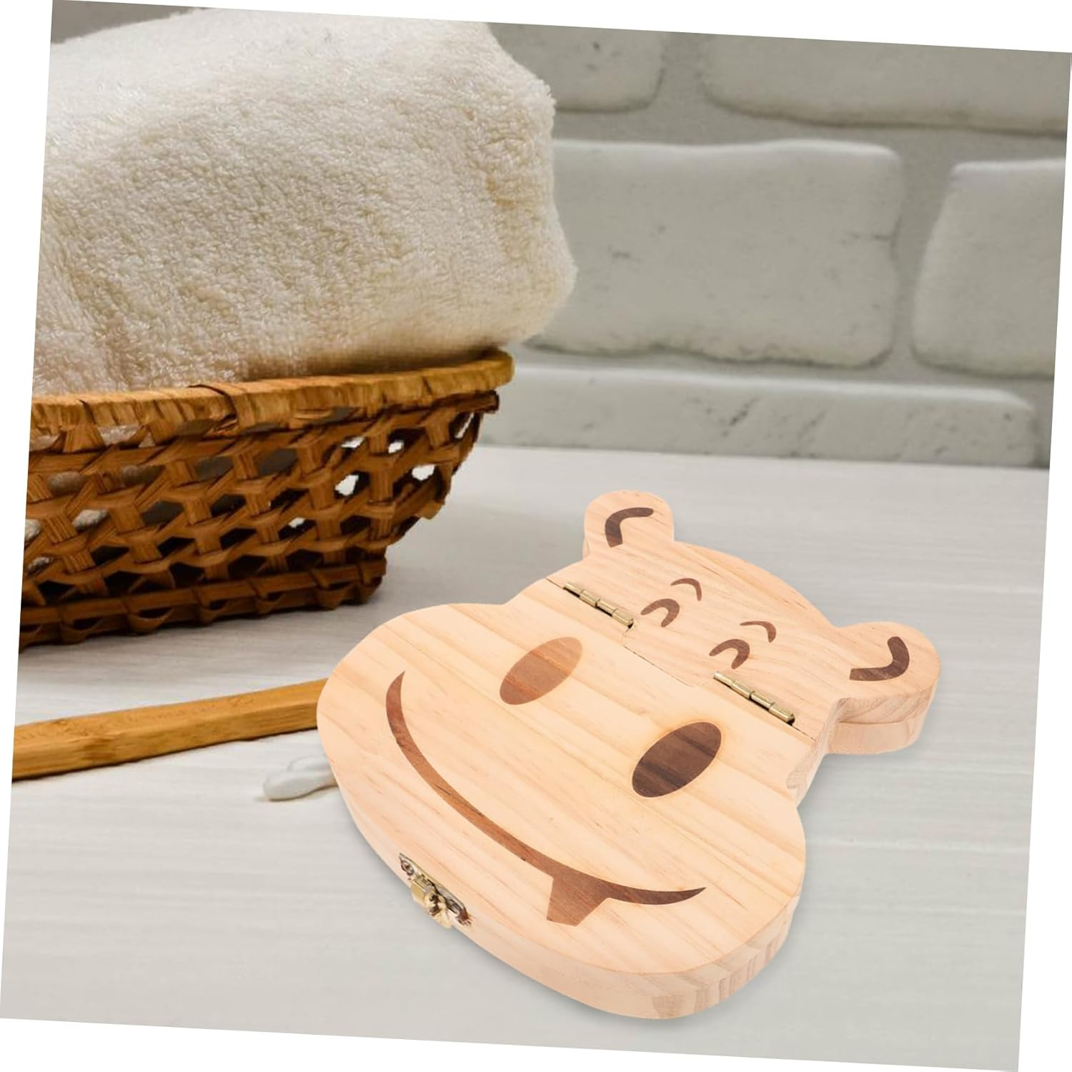 Boys and Girls Tooth Storage Box and Baby Tooth Case Wooden Cartoon Hippo Design Keepsake Organizer for Newborn Souvenir and Fetal Hair Keepsake