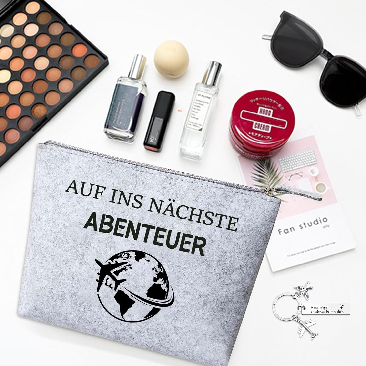 Set of 3 Travel Cosmetic Bag with Angel Amulet Key Ring, Portable Toiletry Bag, Cosmetic Bag, Small Travel Gifts for Women, German, Leisure image number 5