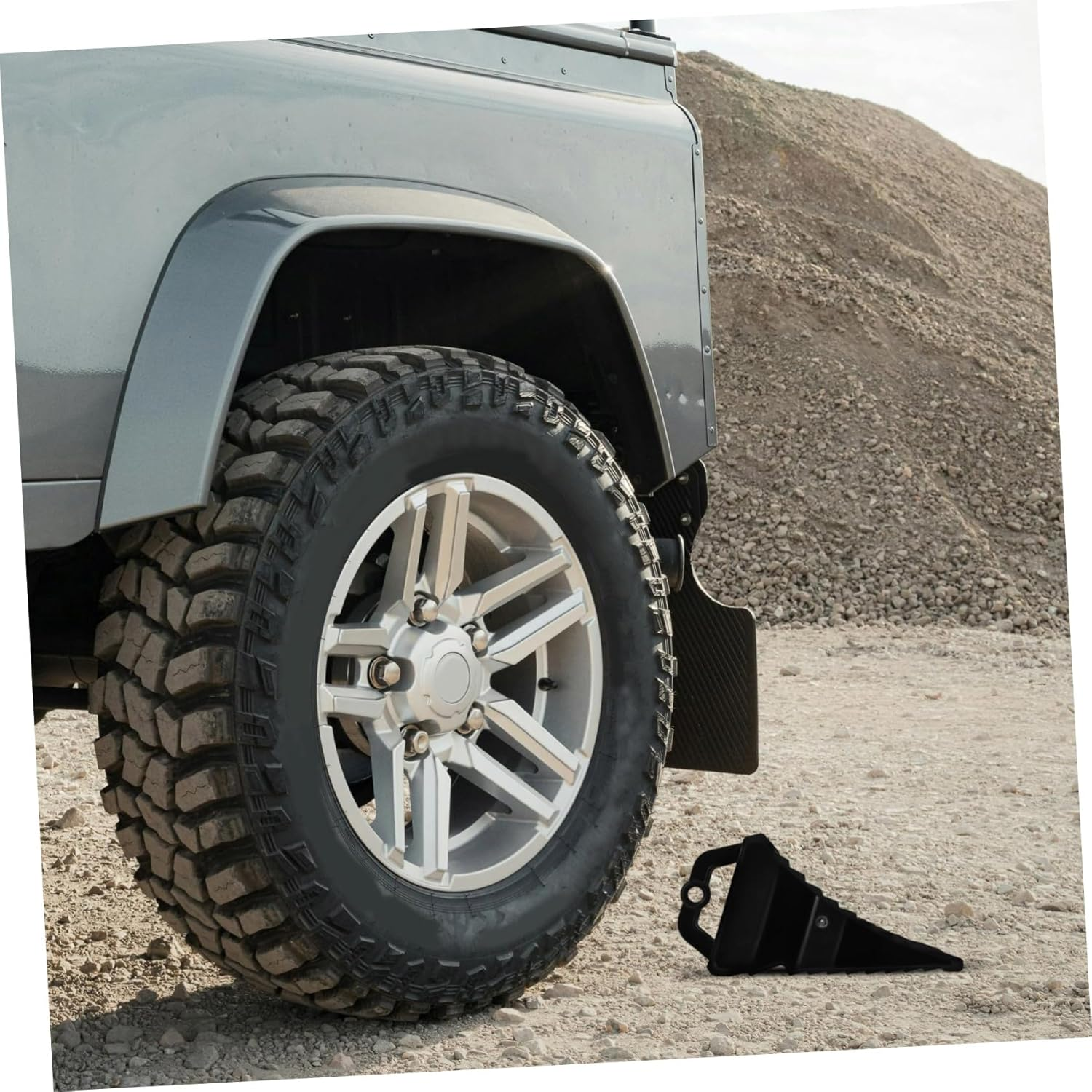 HONMEET Portable Plastic Truck Wheel Chocks Slip Tire Stoppers with Stable Lightweight Trailer Chocks for Camper and Car Parking Slopes image number 1