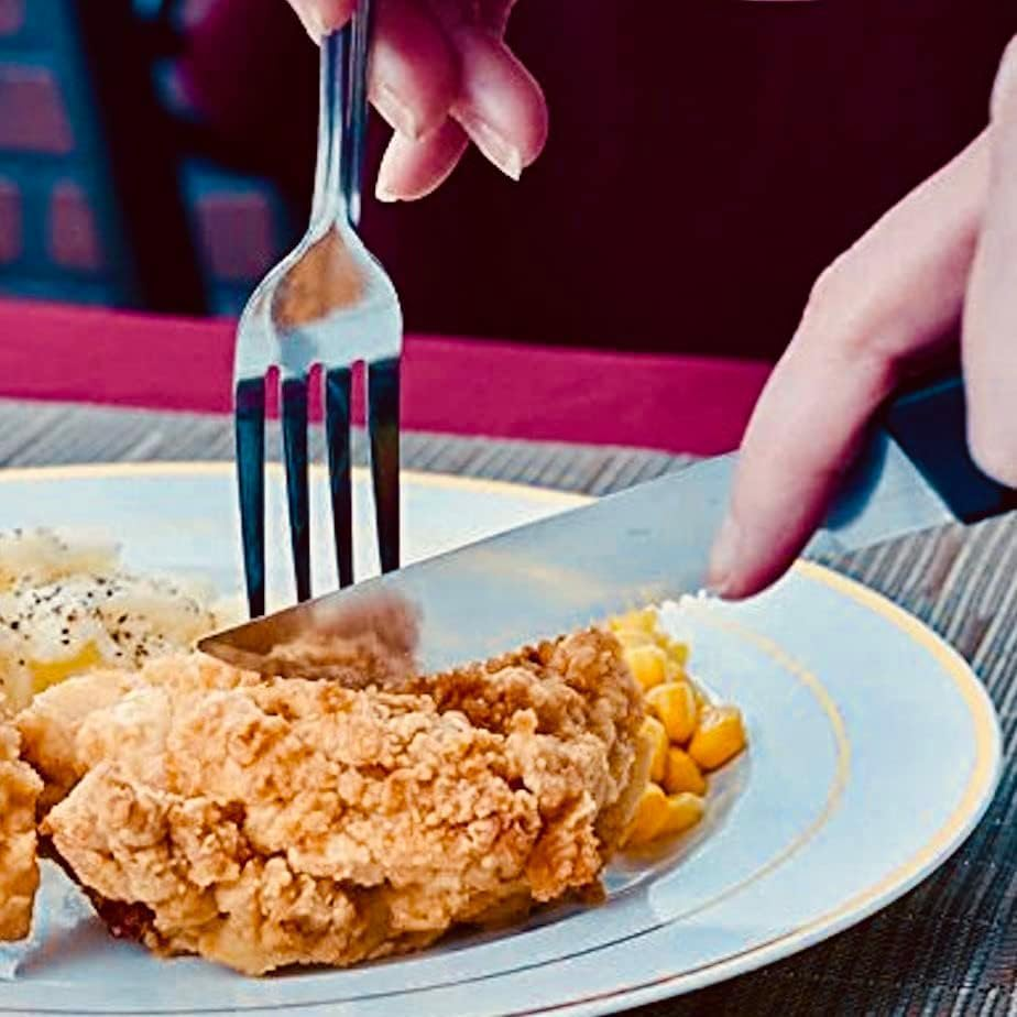 6Pcs Steak Knives Serrated Set, Restaurant Quality, Stainless Steel, 4.25-Inch, Rounded Tip, Set of 6