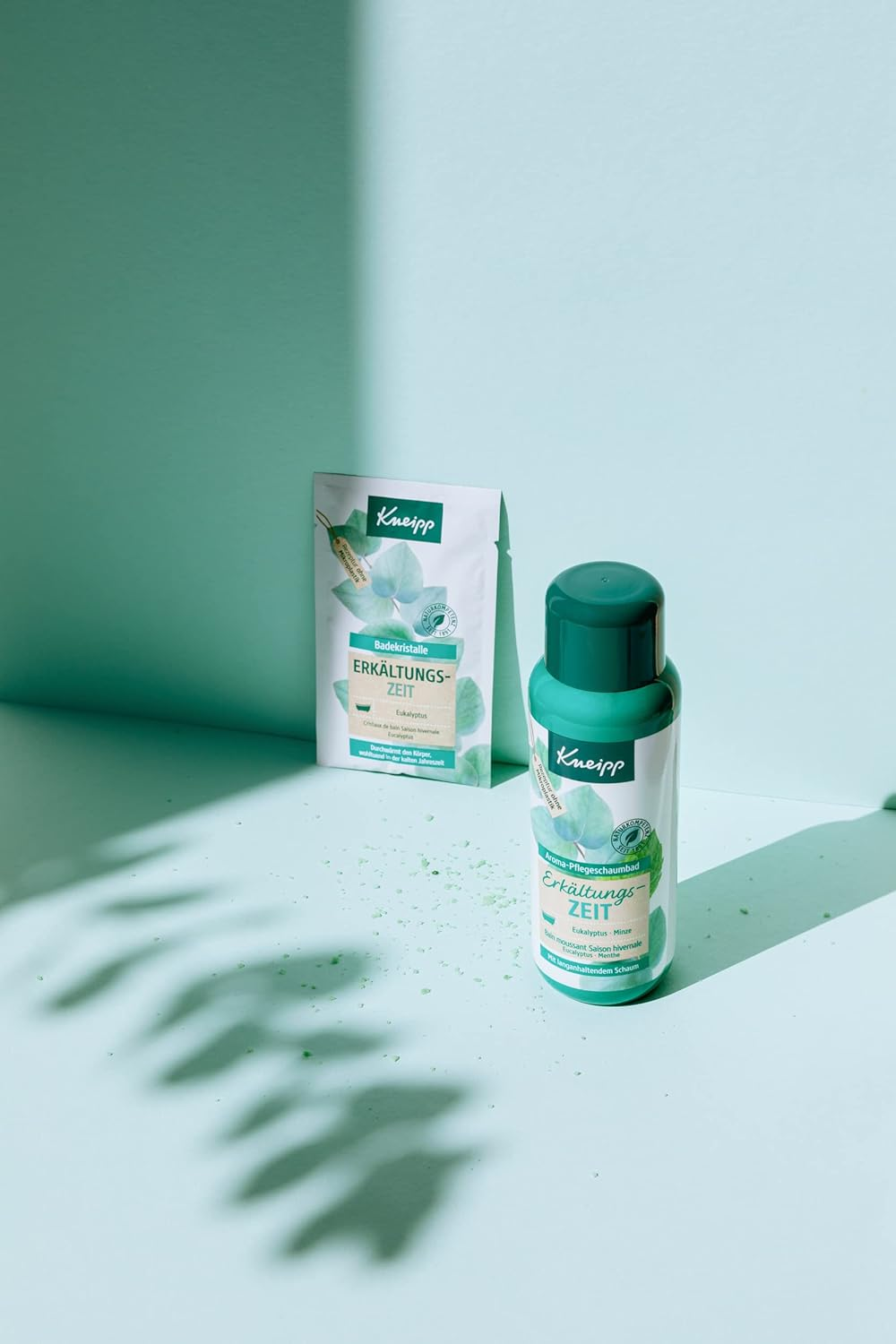 Kneipp Aroma Care Foam Bath Cold Time - Bath Additive with Natural Essential Oils Made of Eucalyptus & Mint - Gentle Skin Care - Aromatic Effect for Better Well-Being - 400 Ml image number 3