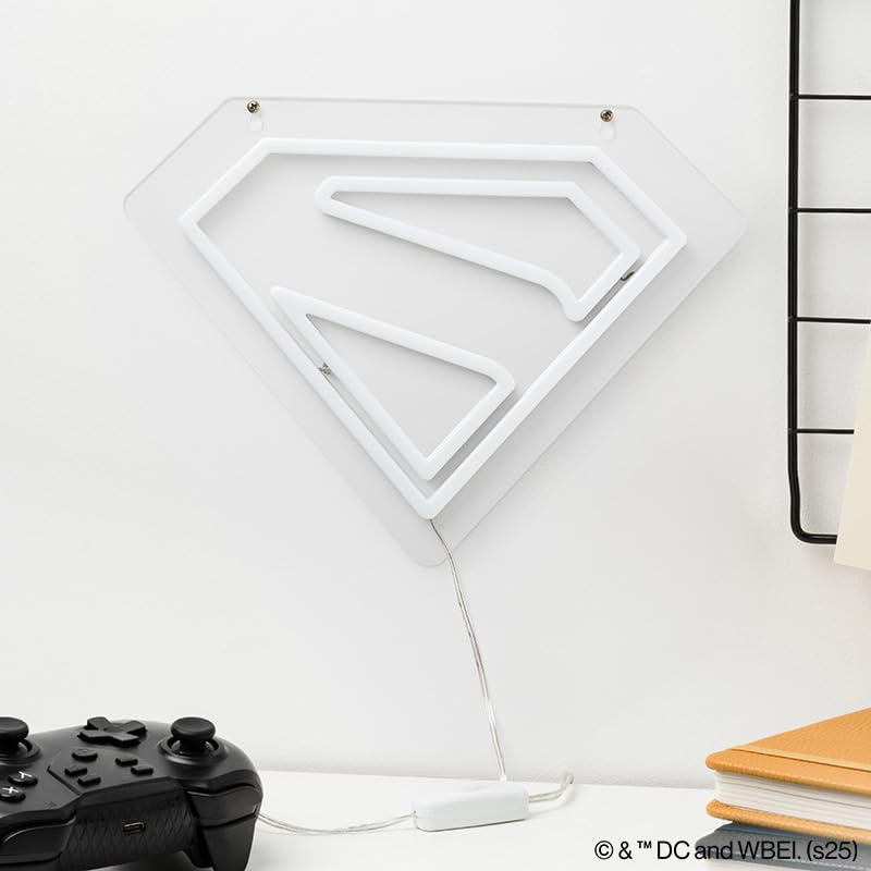 Superman Logo LED Neon Wall Light, Officially Licensed DC Comics Lamp with Power Cord for Home, Living Space D&eacute;cor, Gift for Superhero Fans | Paladone image number 3