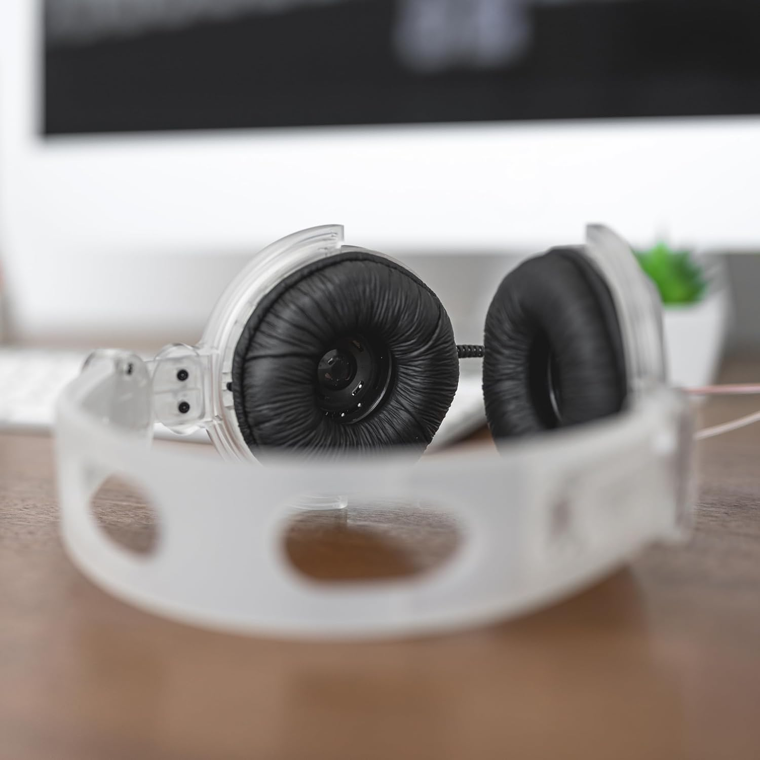 Koss Cl20I Clear Transparent On-Ear Headphones, In-Line Microphone and Remote, Retro Style, 3.5Mm Plug image number 2