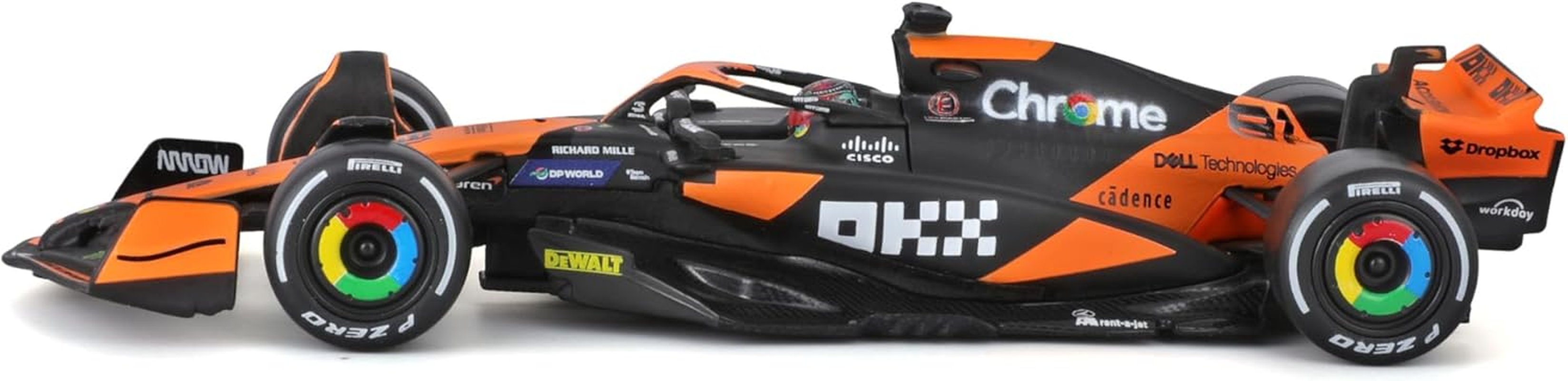 Bburago 1:43 2024 Race Mclaren MCL38 with Helmet, Piastri #81 image number 2