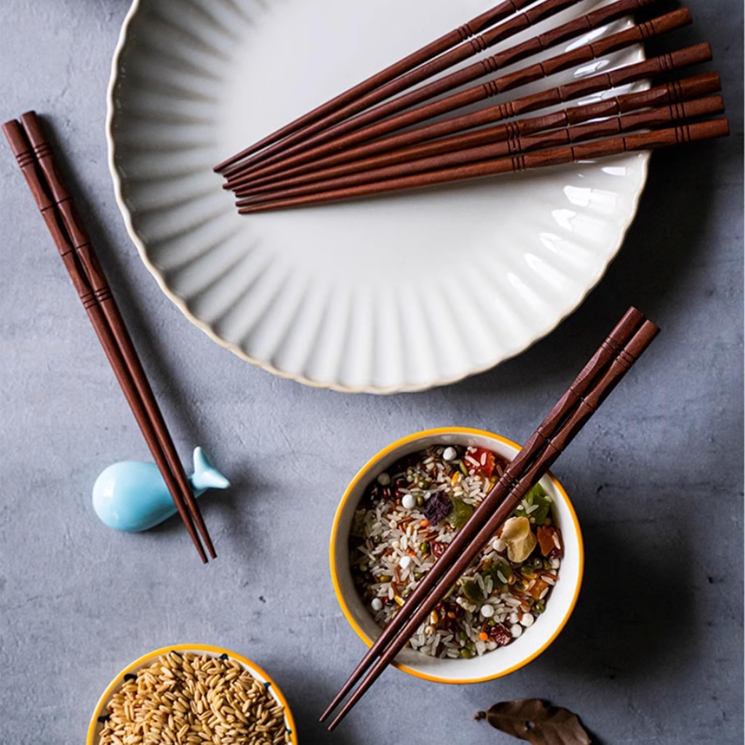 5 Pairs of Reusable Natural Wood Chopsticks, Handcrafted Rosewood Chopstick Gift Set, Dishwasher Safe, 8.8 Inches/22.5Cm