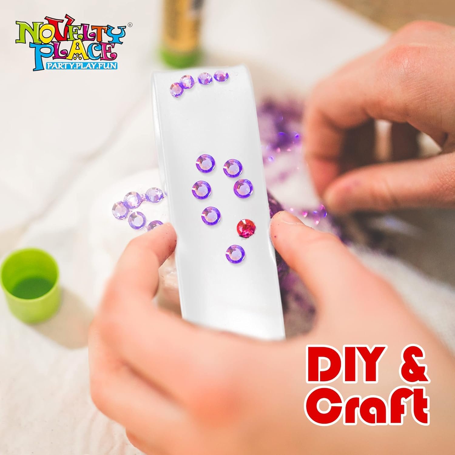 Novelty Place White Slap Bracelets, DIY Blank Party Wrist Strap Snap Band for Adult Teens & Kids - Classroom Craft Activity Prize Gift Costume (Pack of 25) - White image number 4