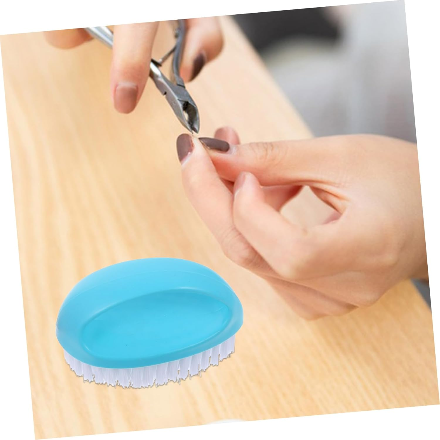 PENIKOKO 2Pcs Nail Cleaning Brush Ergonomic Nail Dust Cleaners for Manicure and Pedicure Soft Bristle Brushes Nordic for Home and Salon Use image number 2