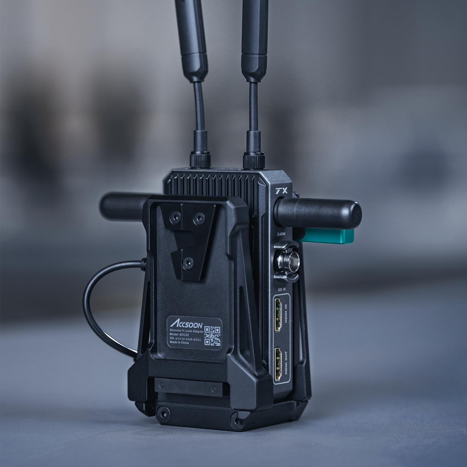 Accsoon ACC32 V-Lock Adapter/Aluminum Alloy/Lightweight/Cineview Master 4K/Cineview 2 SDI Wireless Transmitter image number 1