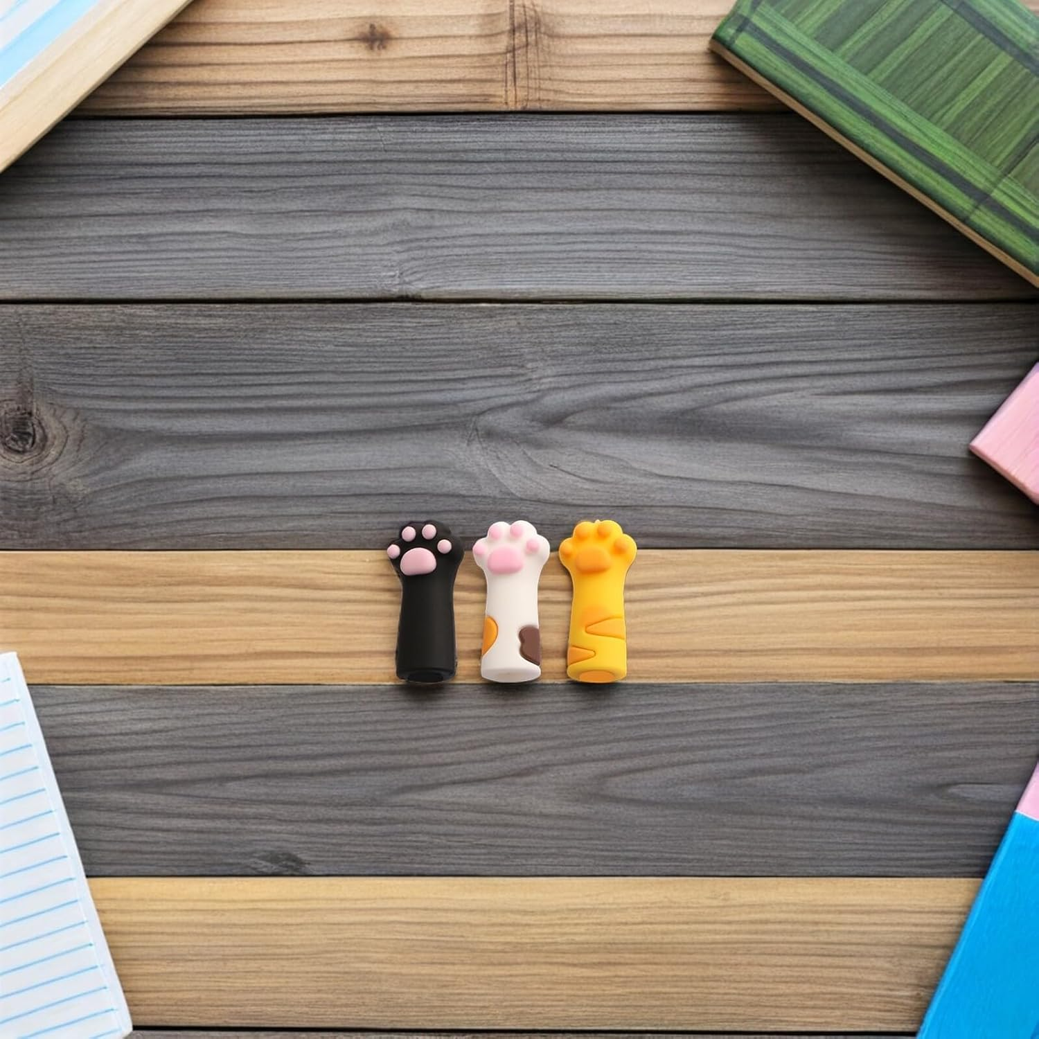 Ipetboom 3Pcs Cat Paw Silicone Nipper Cover for Nail Cuticle Scissors Cuticle Cutter Tweezers Cap image number 2