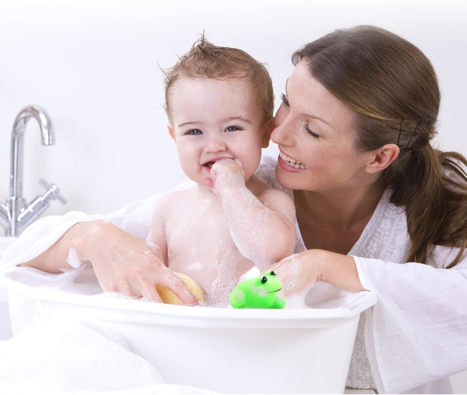 Bath Frog Toys 12 PCS Mini Rubber Frogs Squeak and Float Frogs Baby Shower Toy Party Decoration for Toddlers Boys Girls image number 4