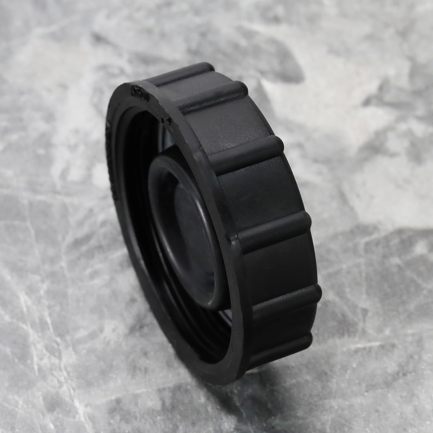 SG Store Car Brake Fluid Bottle Cap Car Brake Fluid Reservoir Cover 1831528 BV612162AB Car Brake Fluid anti Spill Cap Compatible with Ford Focus Mondeo Cmax Smax image number 4