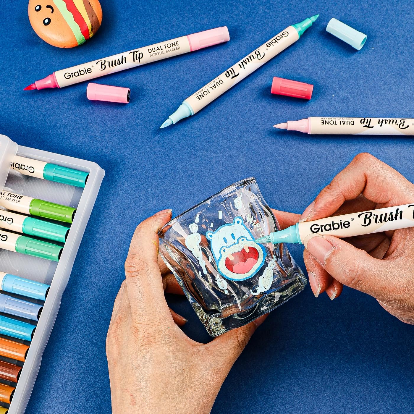 Grabie 72 Colors Paint Markers, Acrylic Paint Pens with 36 Dual-Color Brush Tips, Double Tipped Waterbased Markers for Rocks, Acrylic Drawing Marker for Art Supplies image number 4