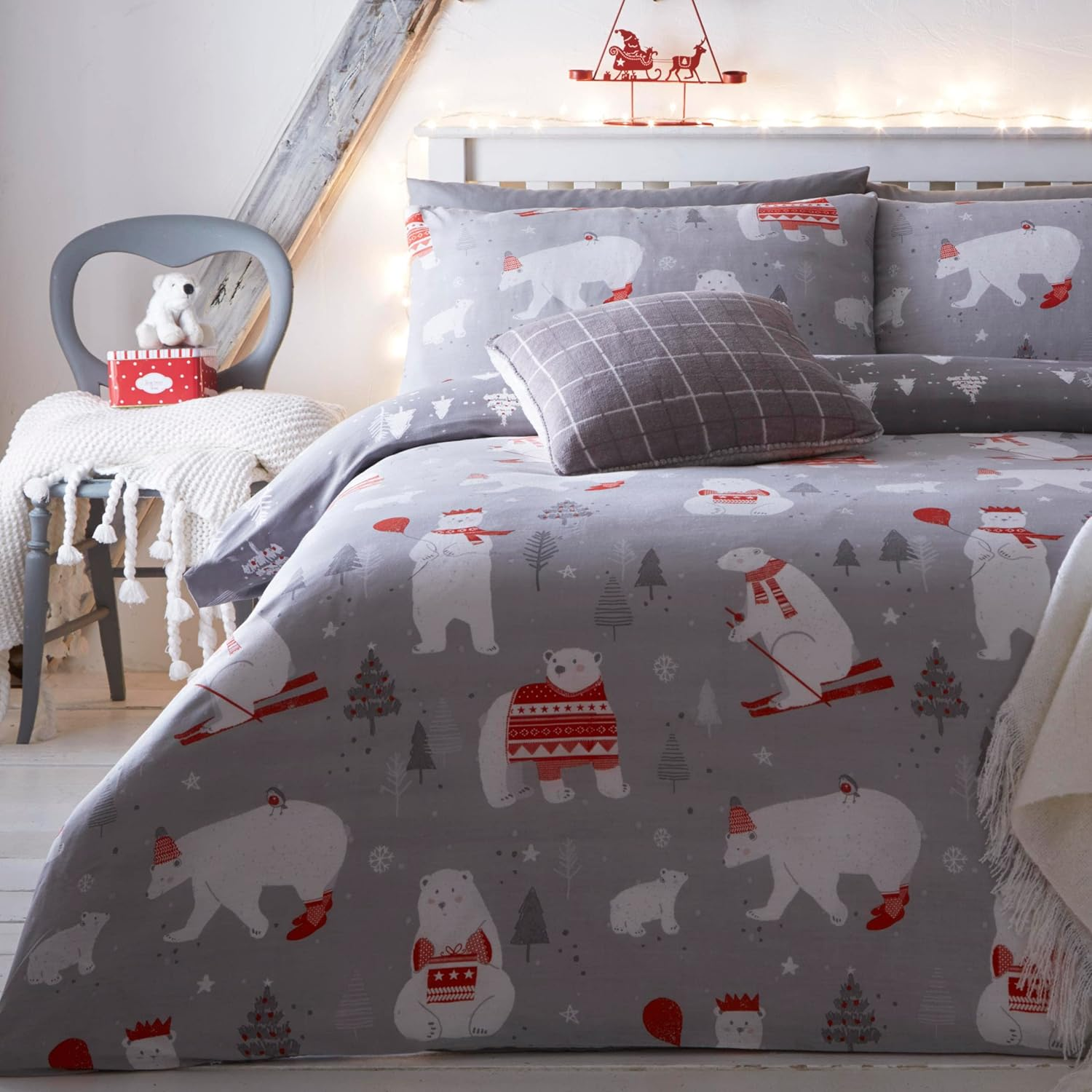 Bedlam Christmas - Polar Bears - Easy Care Duvet Cover Set | Single Bed Size | Silver Bedding image number 2
