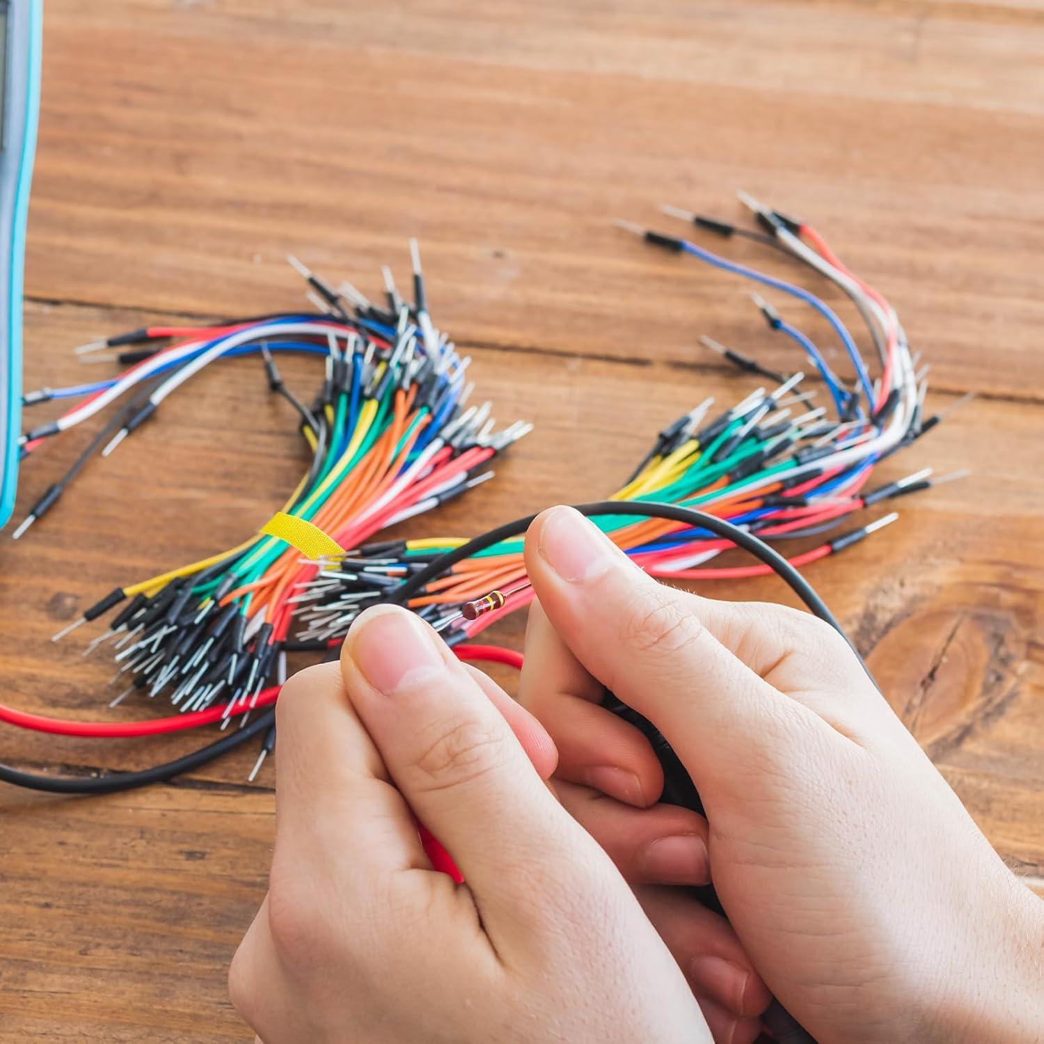 TEAONE Cable Ties Roll, 4 Roll Nylon Tie Roll for Plant, Cable Organiser (1.2Cm X 5M/0.47In X 16.4Ft) image number 4