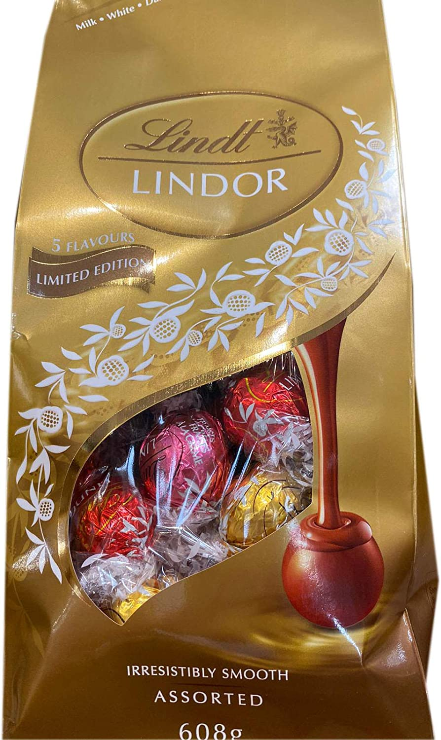Lindt Lindor Assorted Gold Bag Chocolate, 608 G