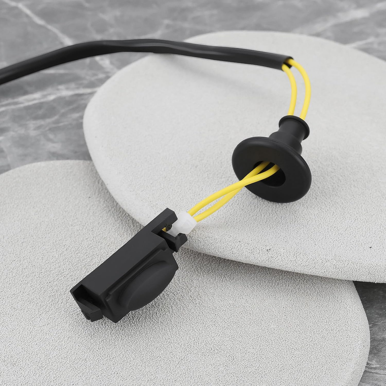 Emsea Car Tailgate Switch 7427003182909 Compatible with Nissan Micra K12 image number 3